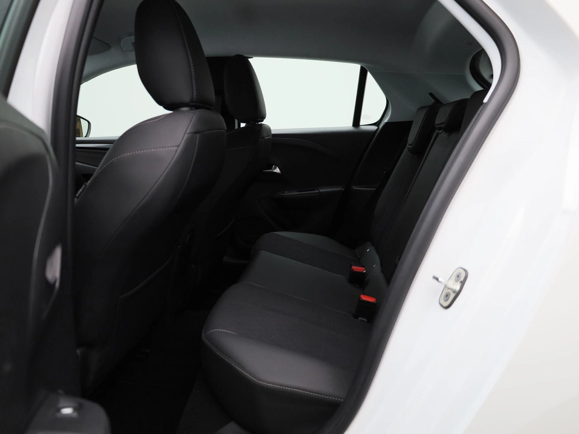 Opel-Corsa-e-image-12