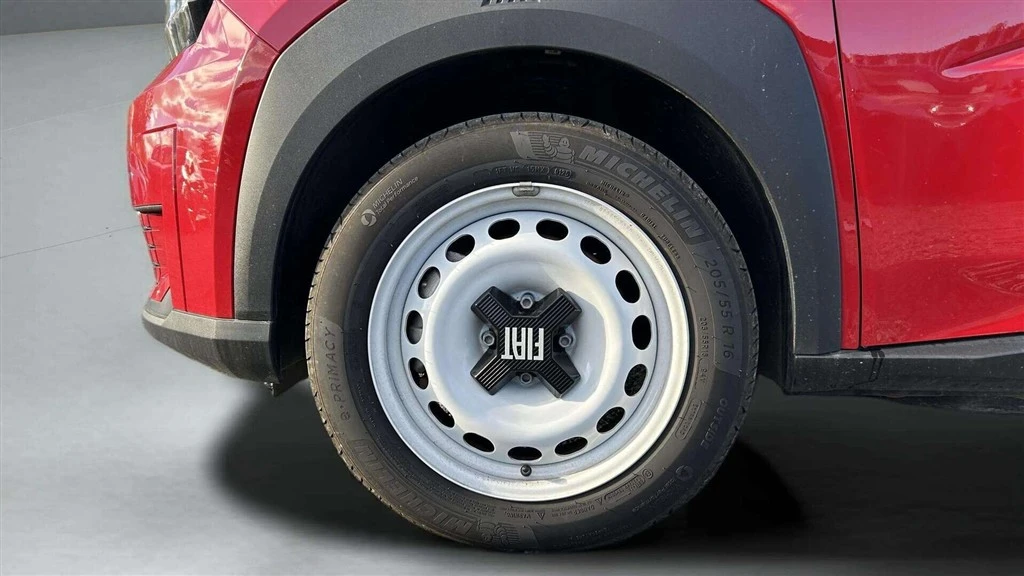 Fiat-Grande Panda-image-8