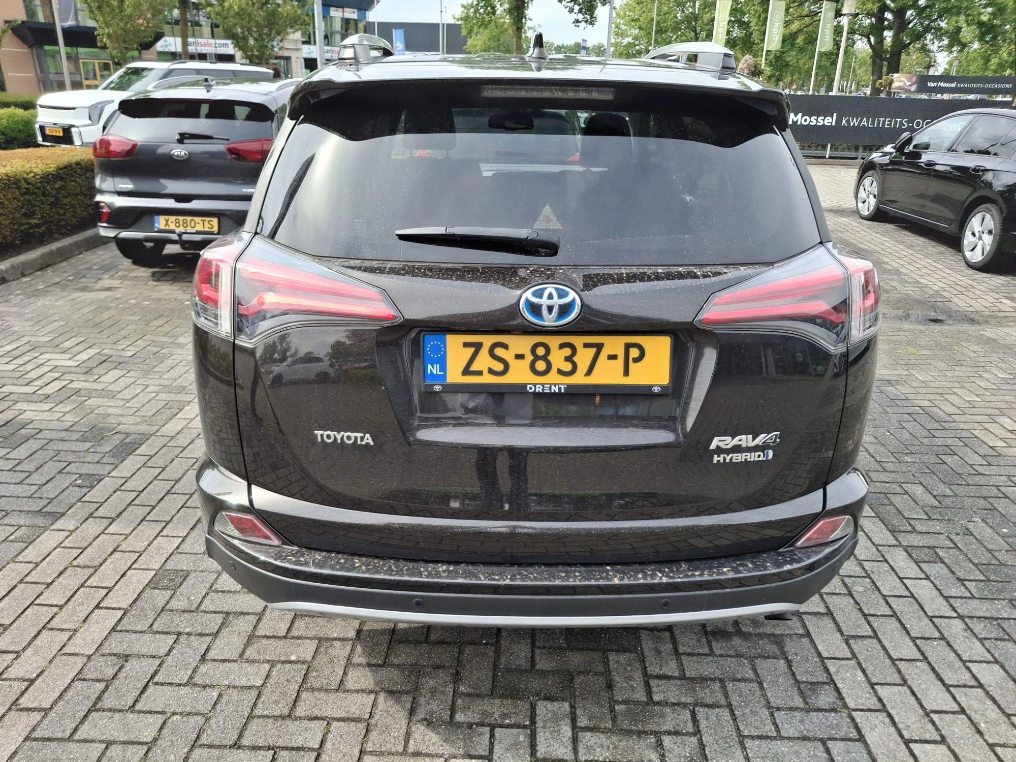 Toyota-RAV4-image-6