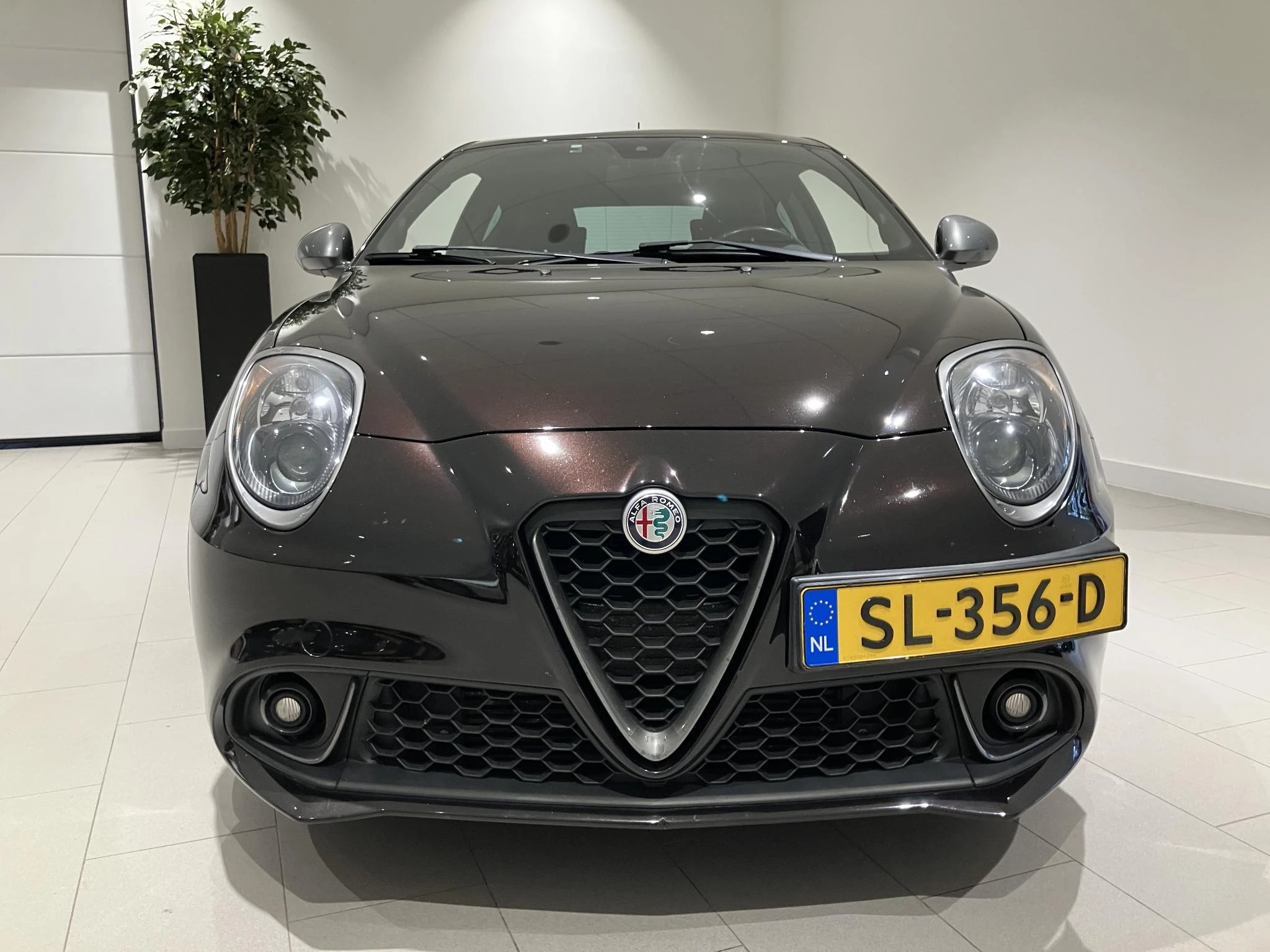 Alfa Romeo-MiTo-image-8