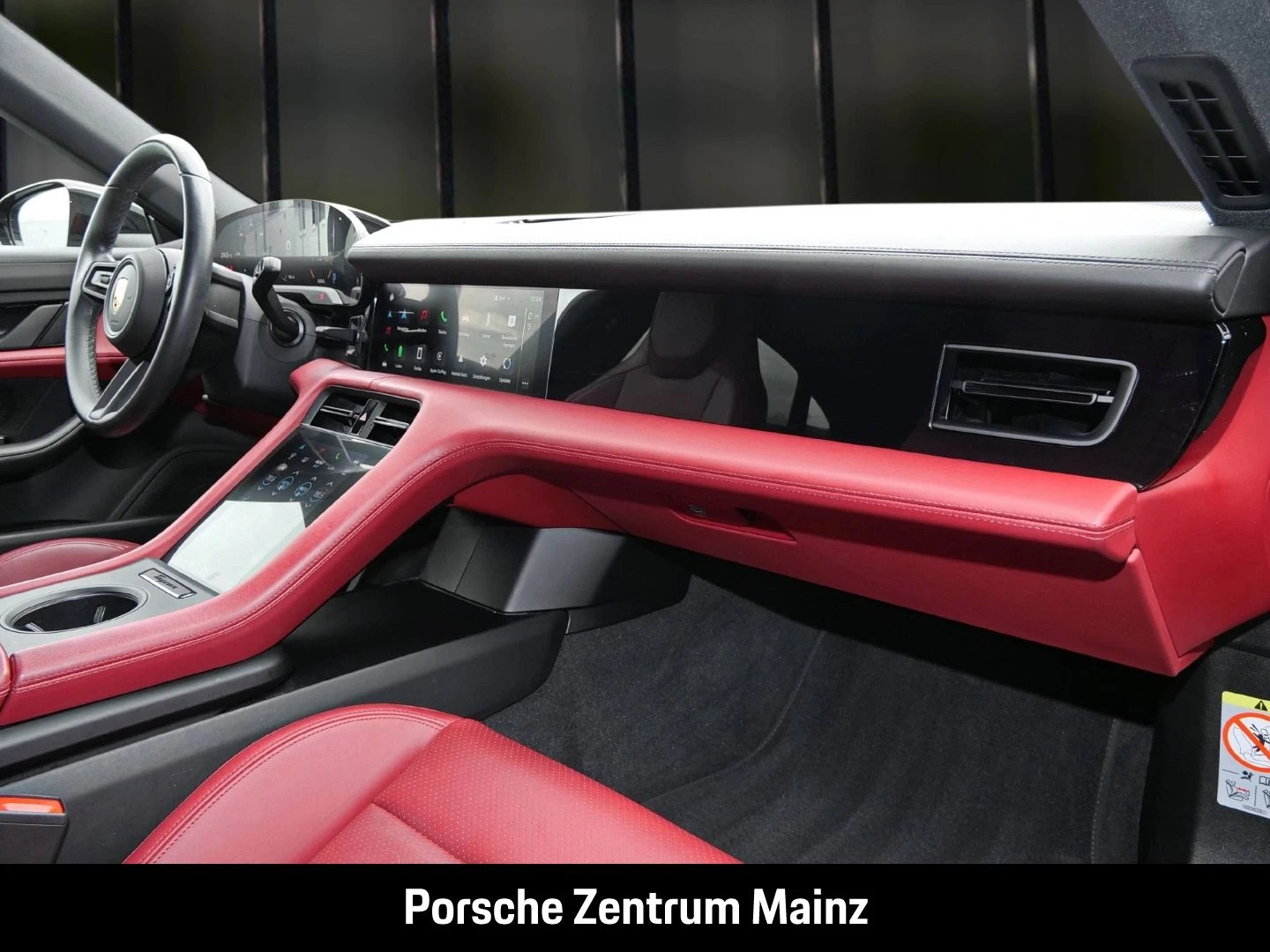 Porsche-Taycan-image-3