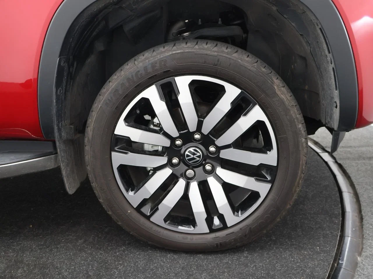 Volkswagen-Amarok-image-2