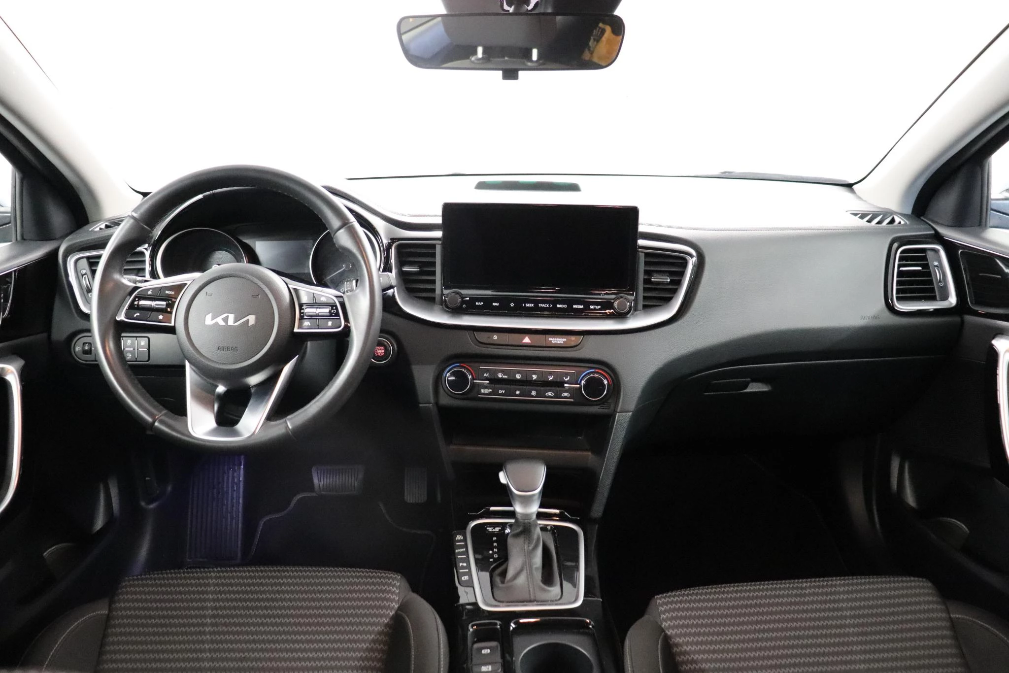 Kia XCeed 1.6 GDi PHEV DCT Business Line
