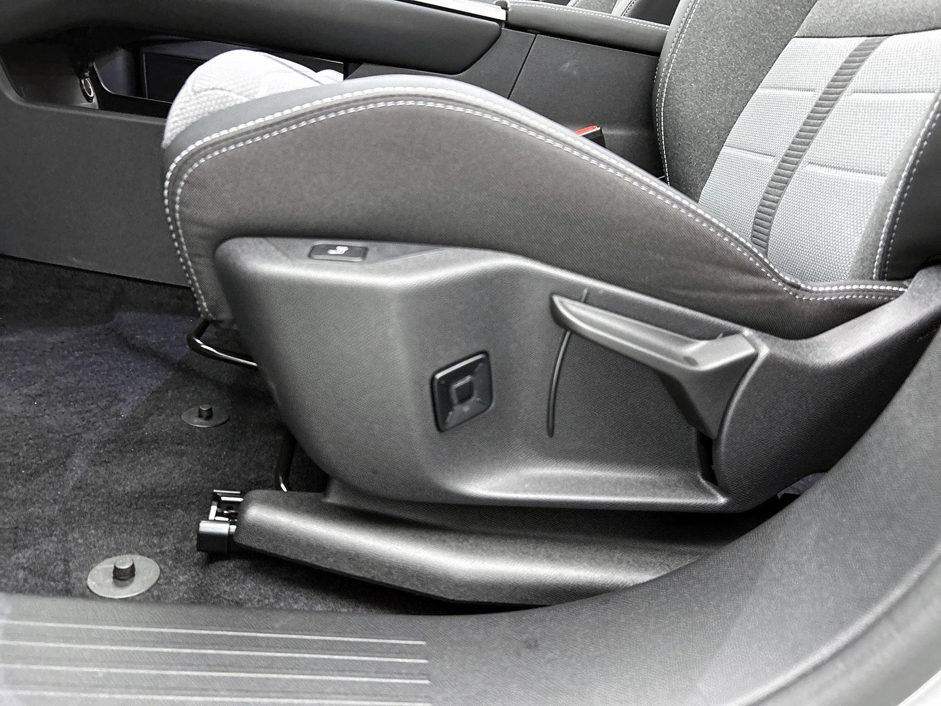 Opel-Grandland-image-20