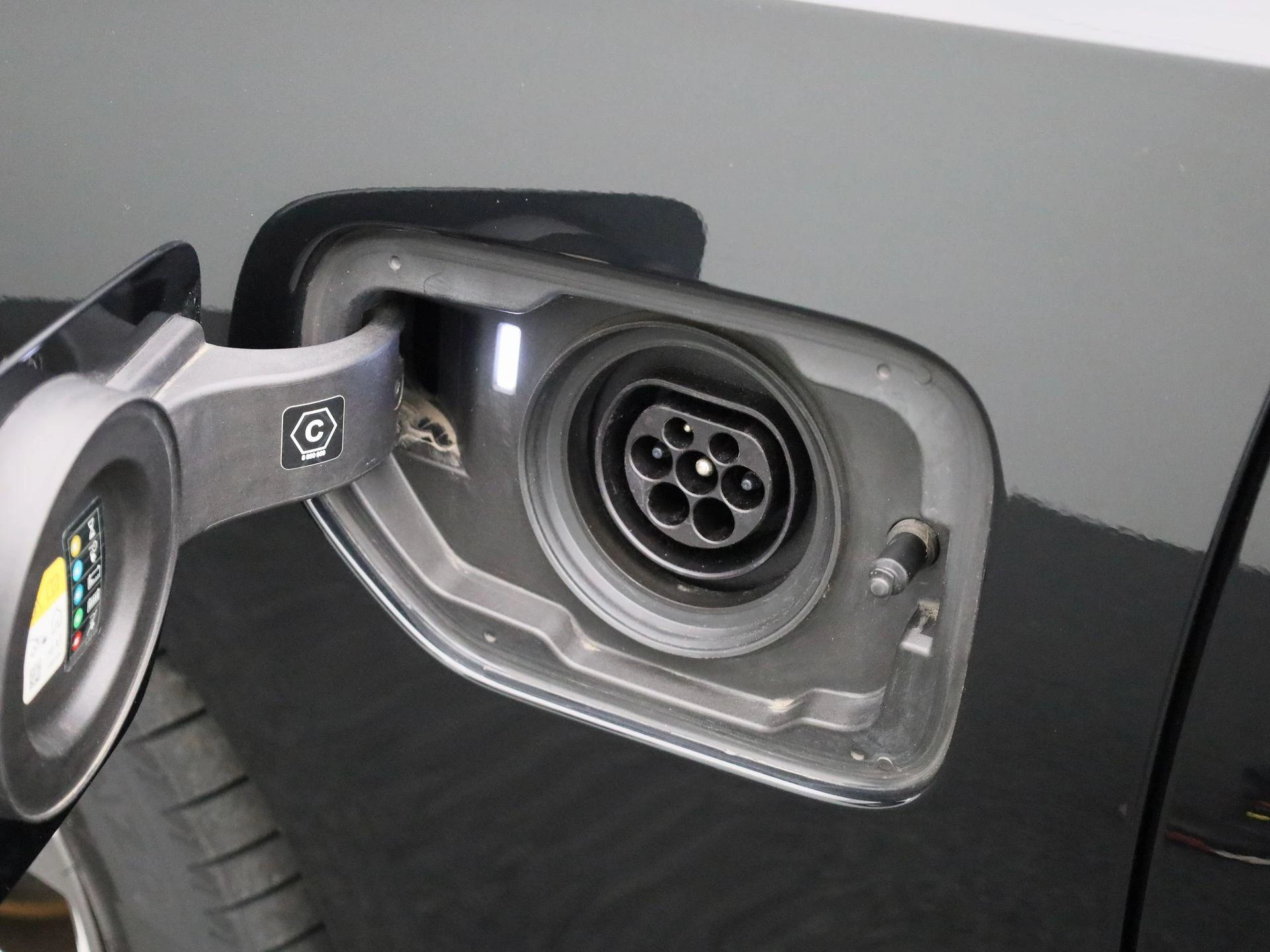 BMW-3 Serie-image-18