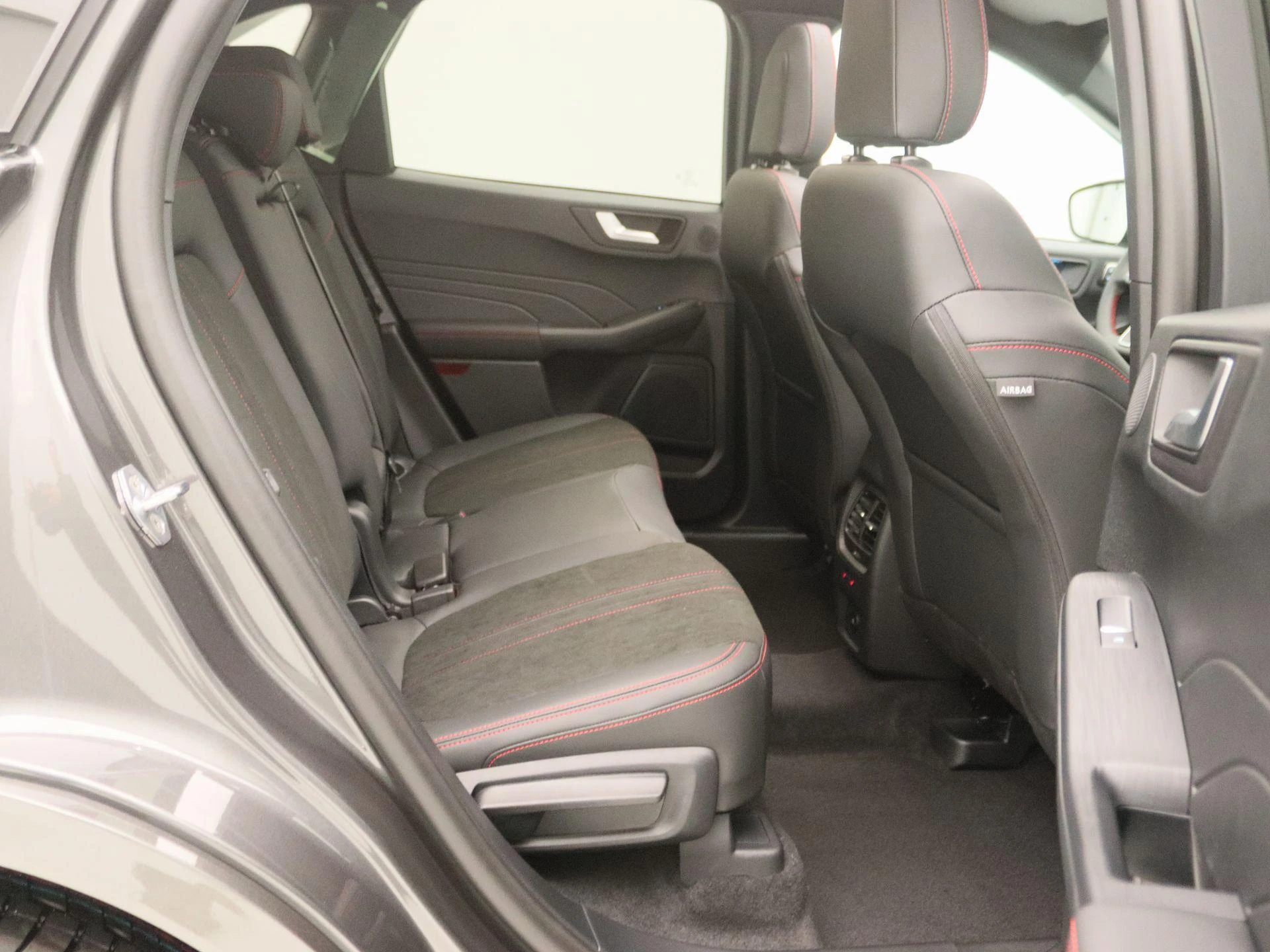 Ford-Kuga-image-26