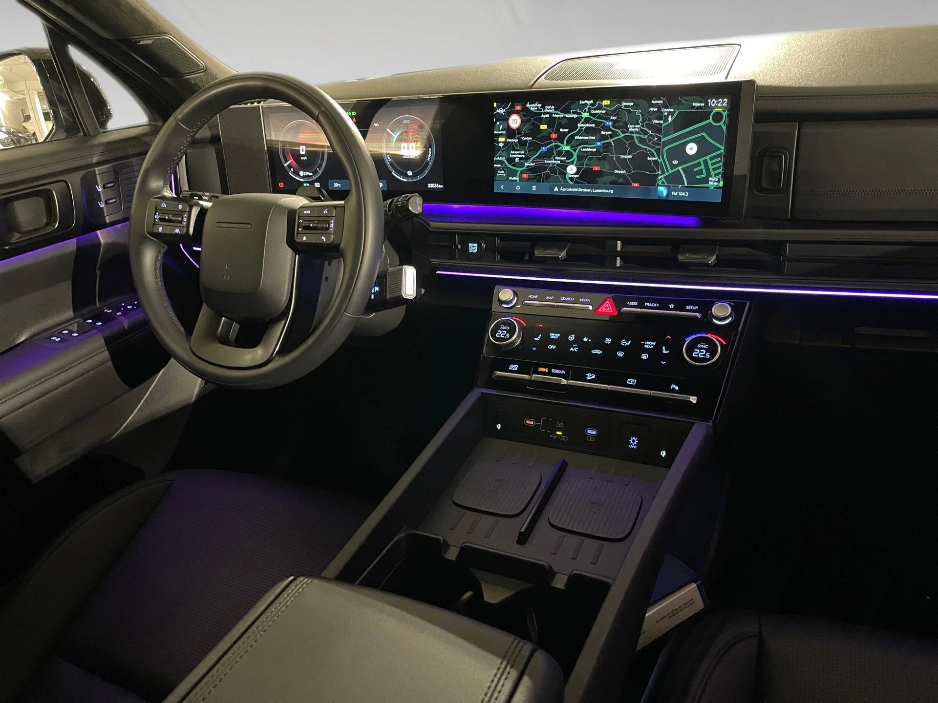 Hyundai-Santa Fe-image-6