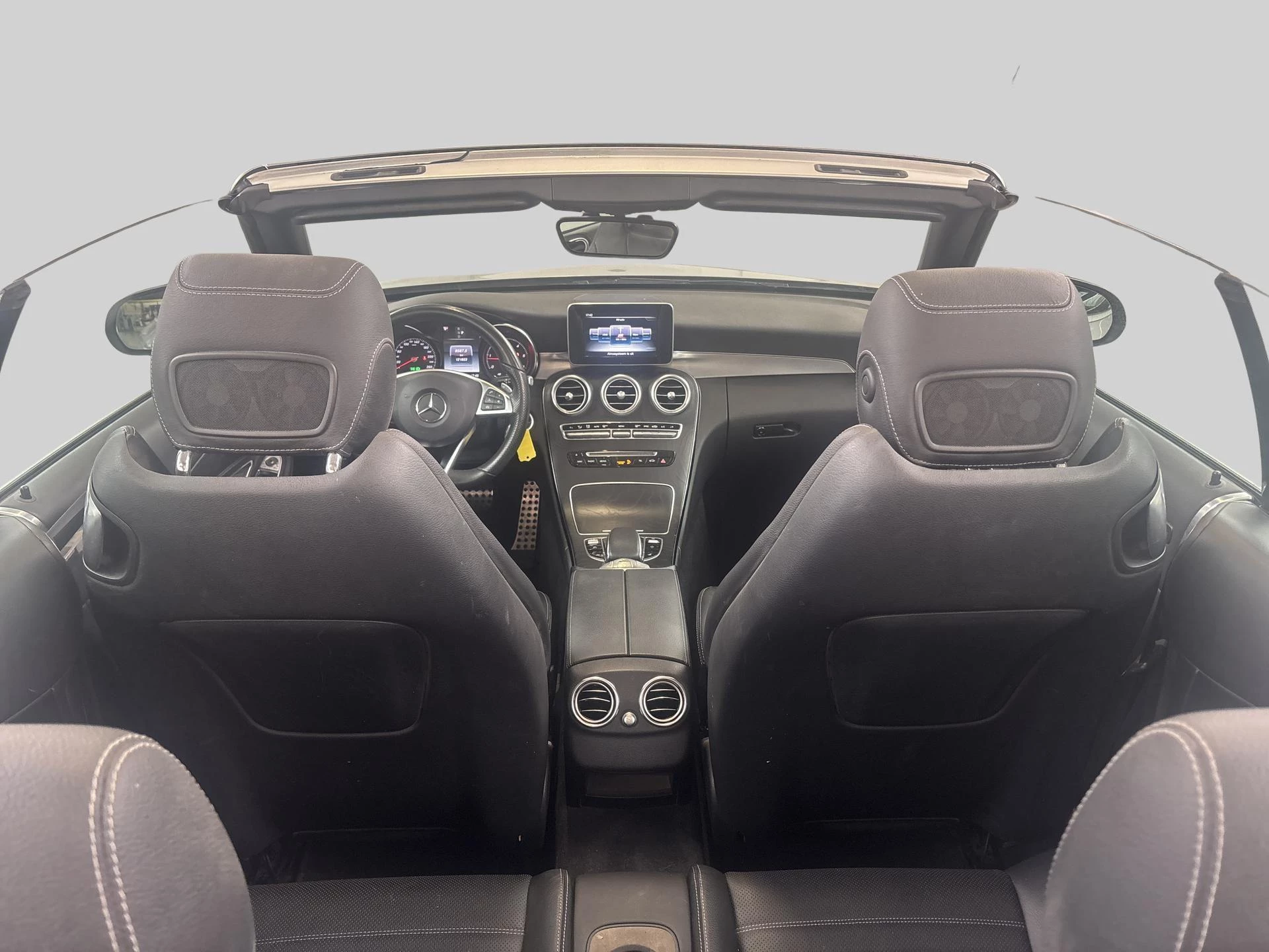 Mercedes-Benz C-Klasse 220d Cabriolet + AMG LINE + LEDER + CAMERA +