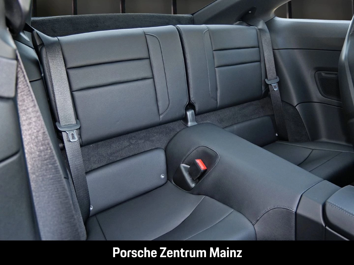 Porsche 911 992 Carrera Sportabgas Surround View BOSE carrera s