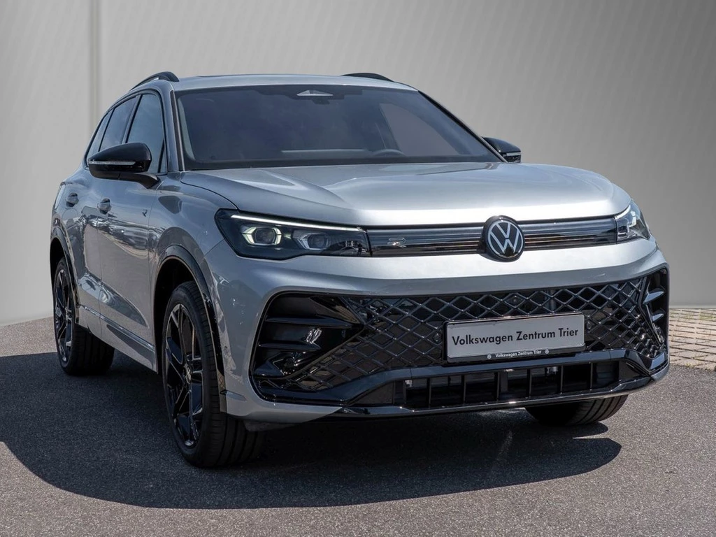 Volkswagen Tiguan 1.5 TSI DSG eHybrid R-Line AHK, Pano
