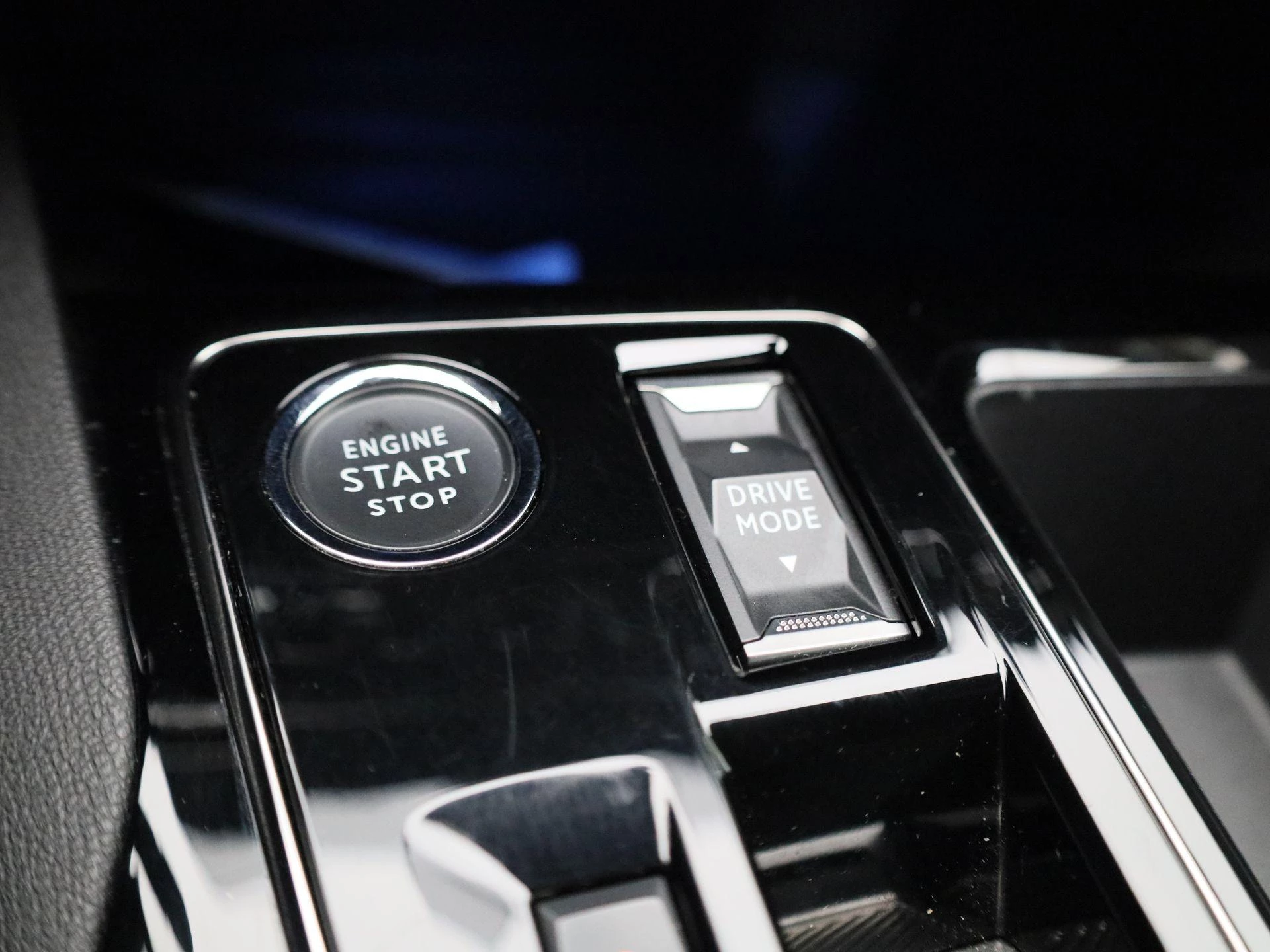 Peugeot-5008-image-22