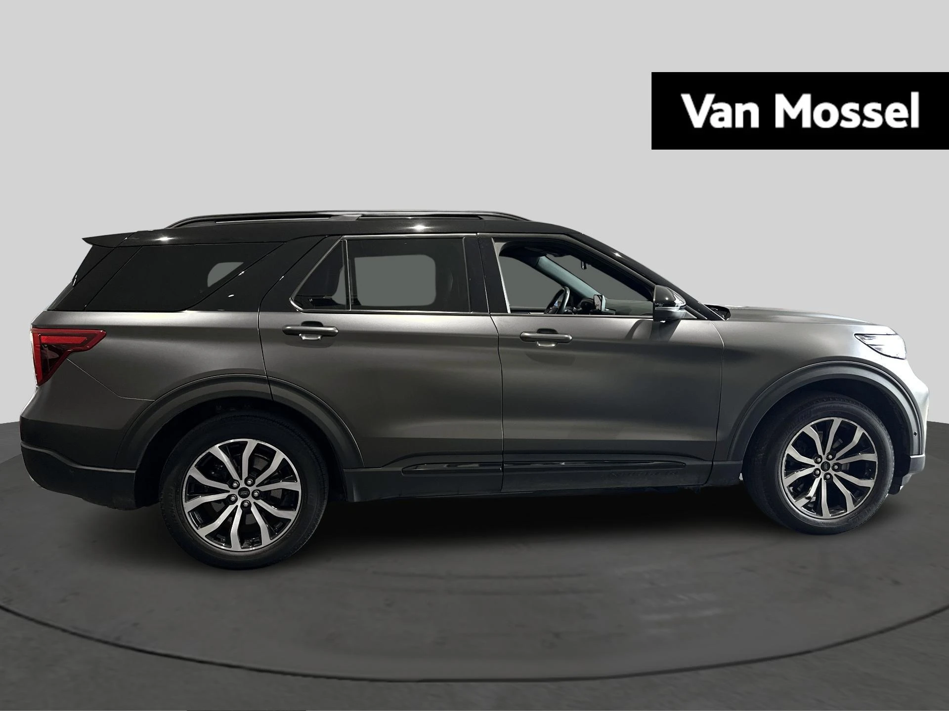 Ford-Explorer-image-4