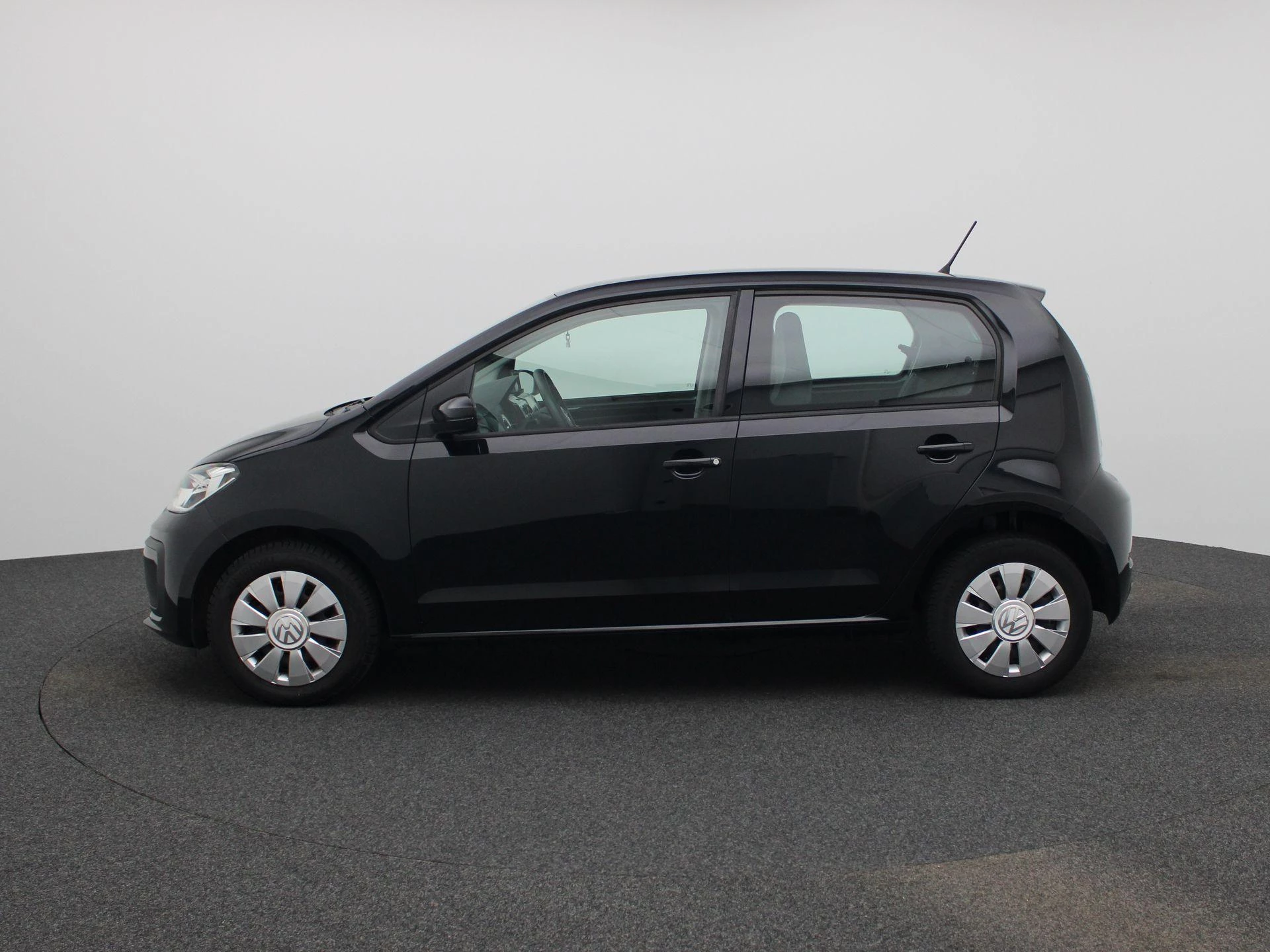 Volkswagen-up!-image-3