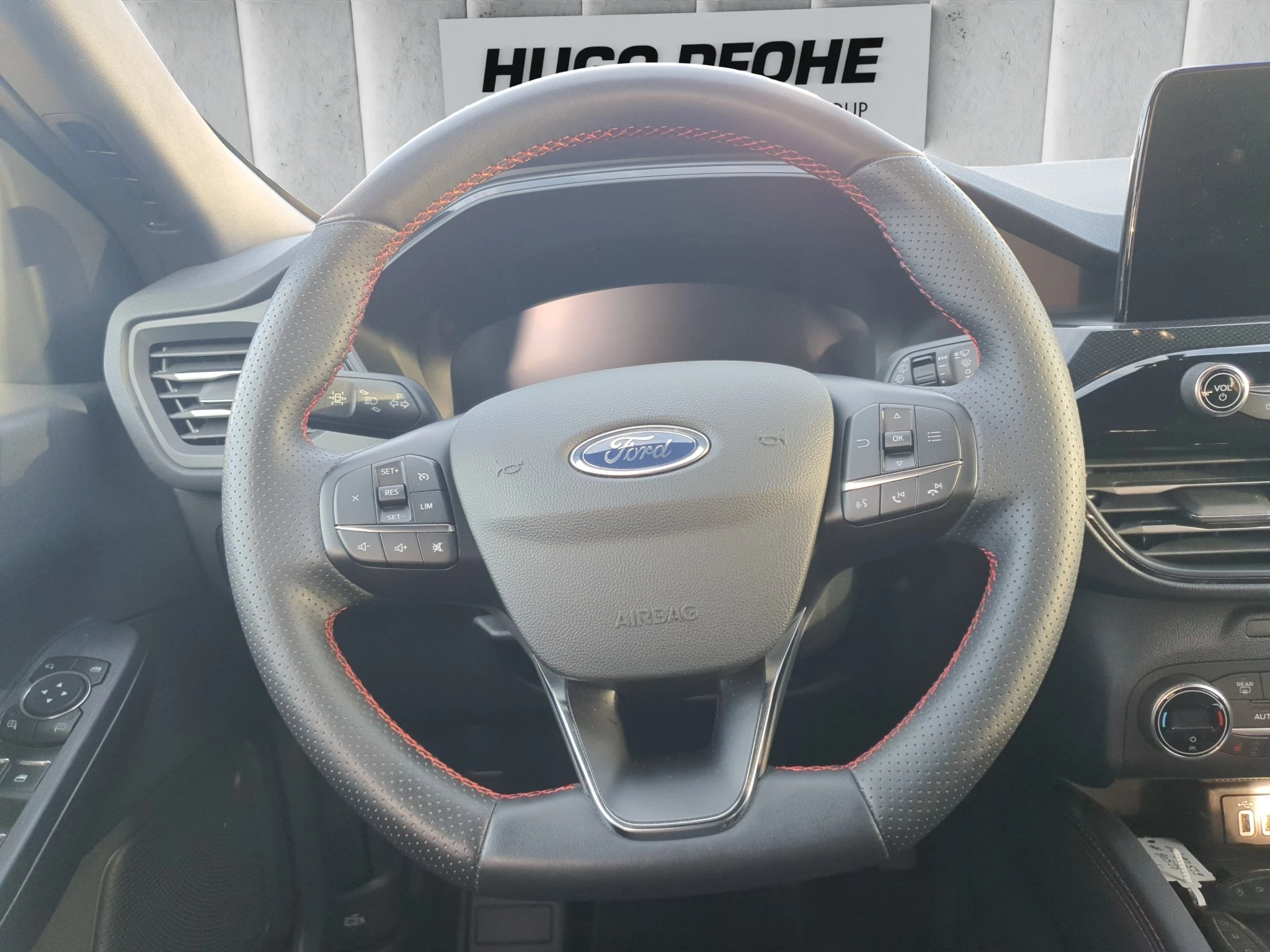 Ford-Kuga-image-12