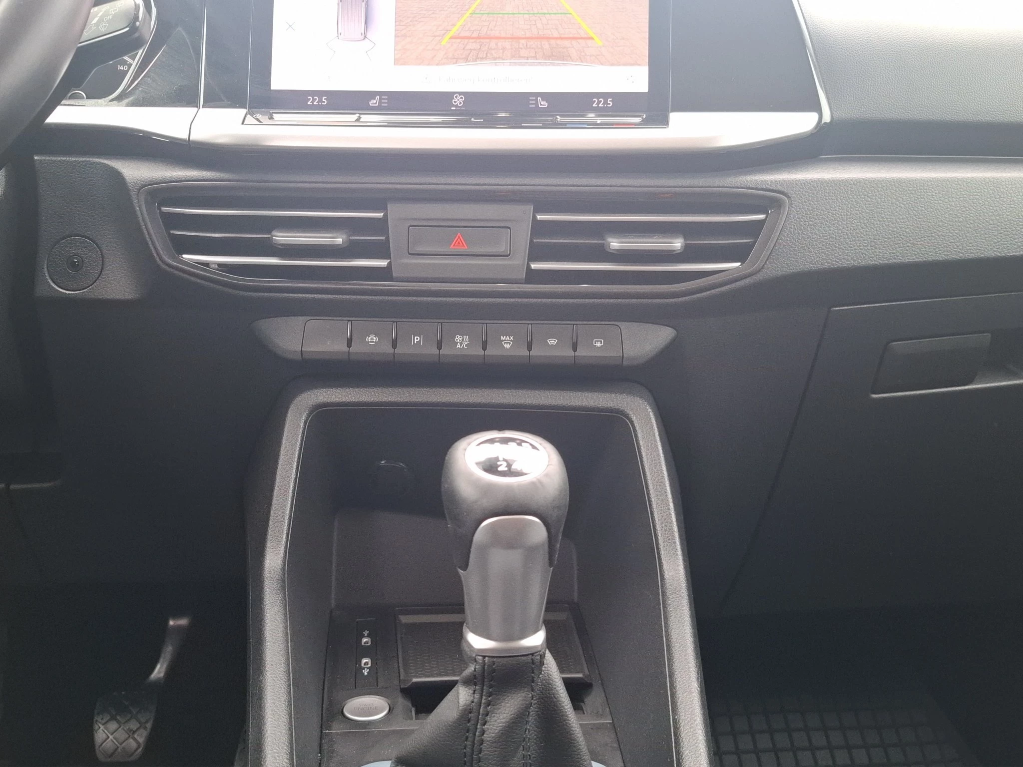 Ford Tourneo Connect Grand Active *KOMF.PKT*LED*PANO