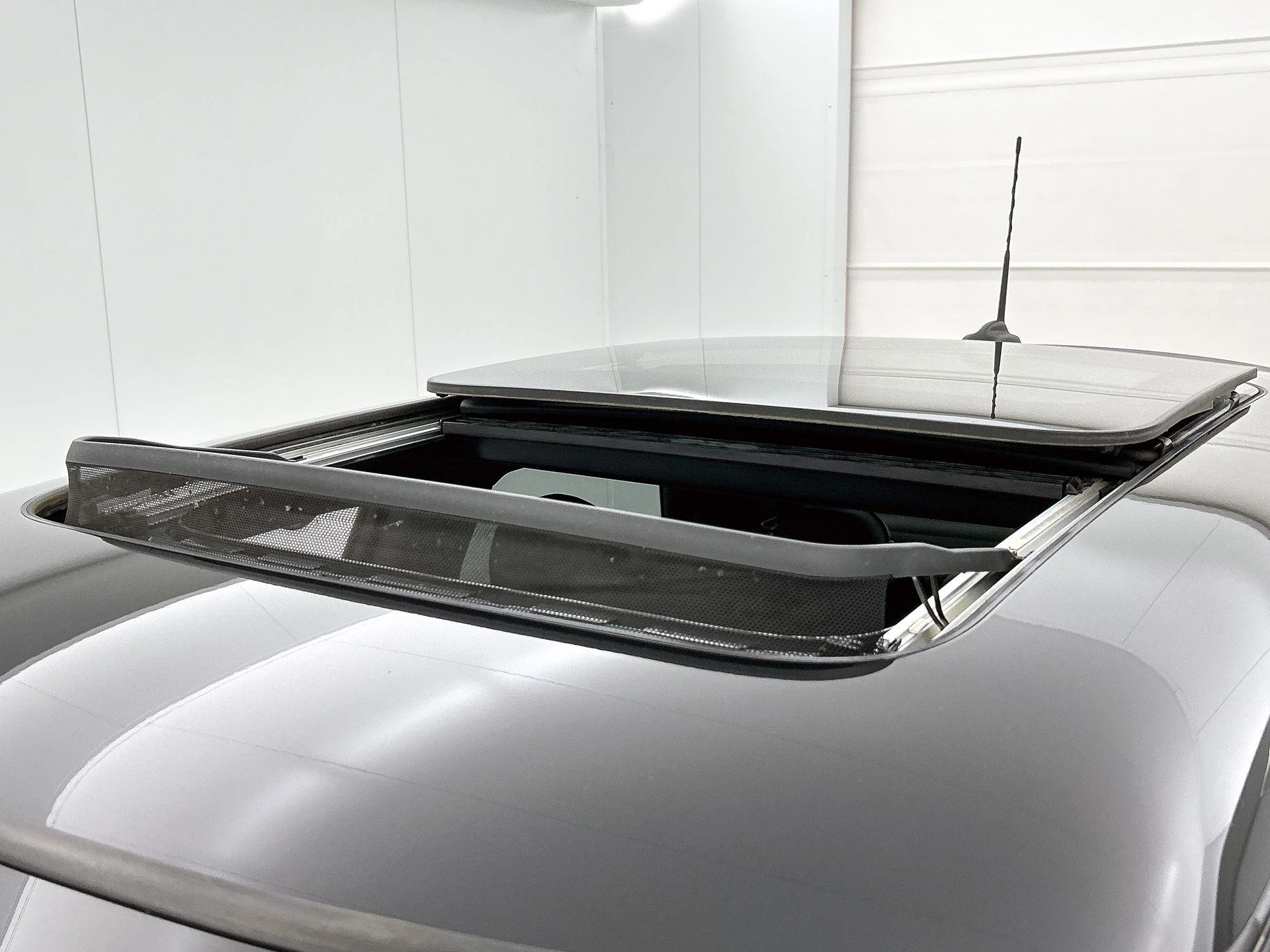 MINI-Electric-image-39