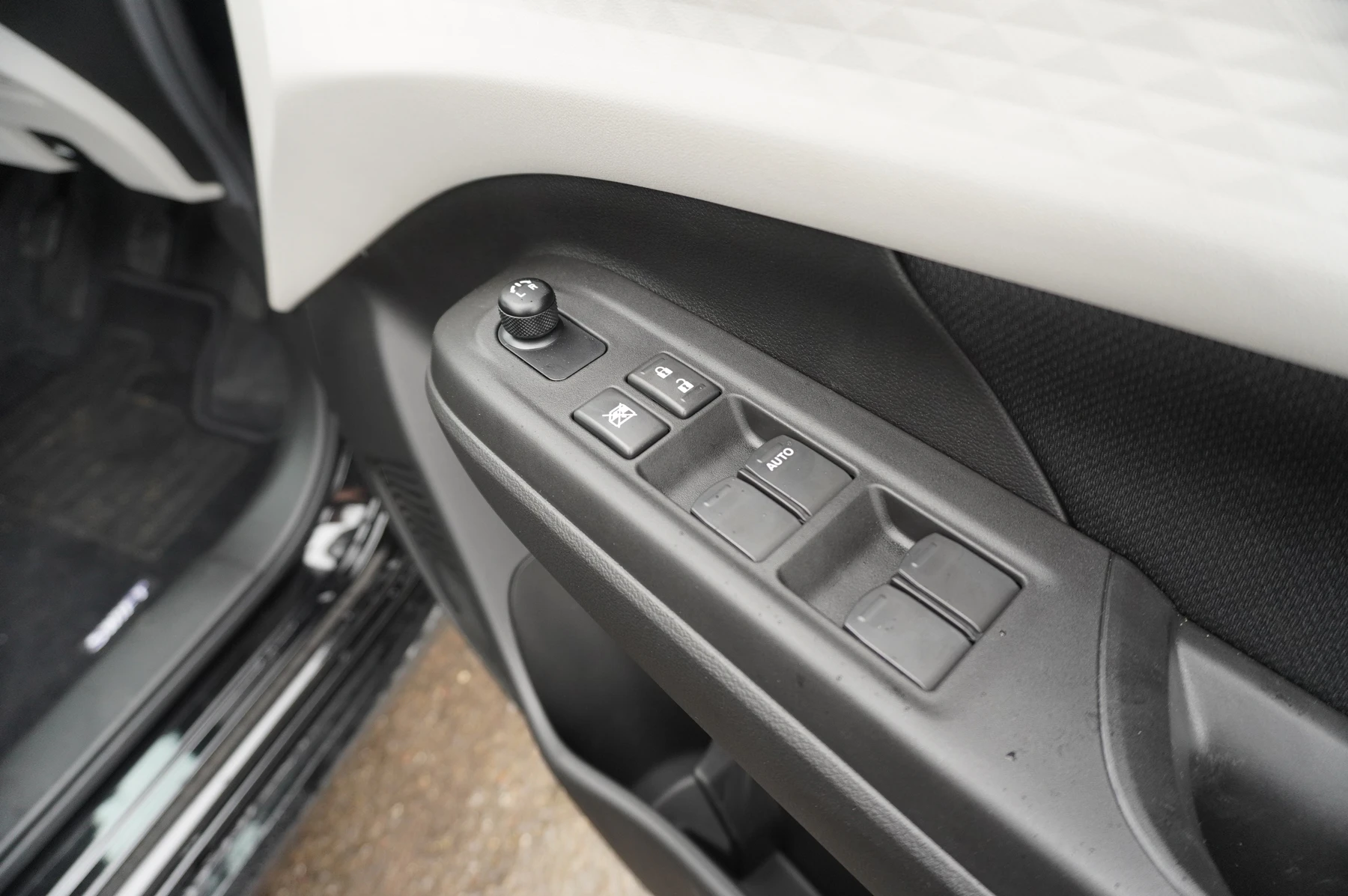 Suzuki-Swift-image-35