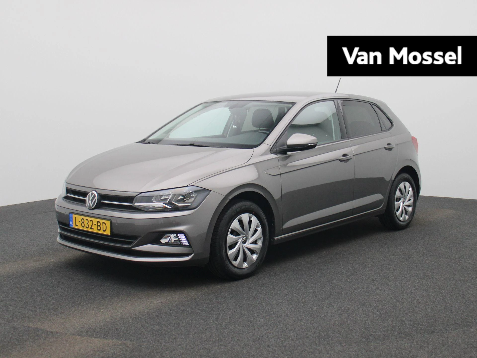 Volkswagen-Polo-image-0