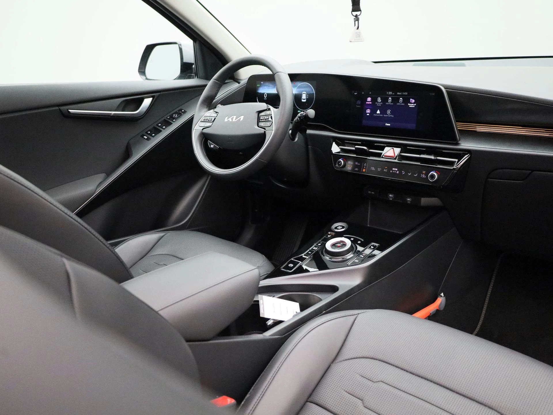 Kia-Niro-image-47