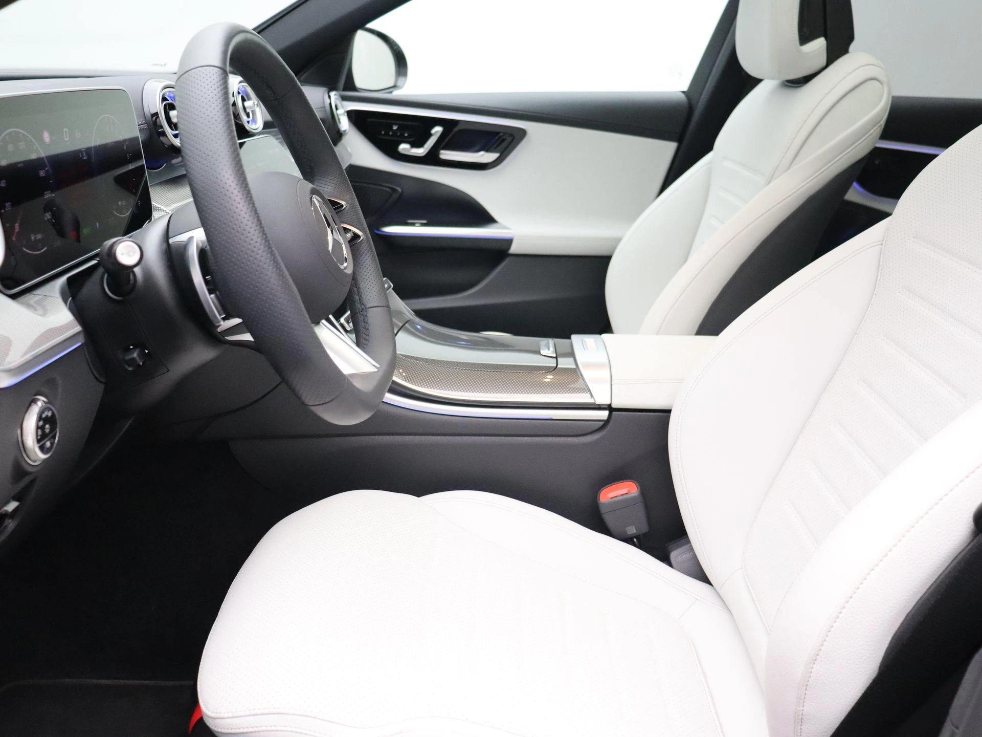 Mercedes-Benz C-Klasse 300 e Break Star Edition + LEDER + DIGITAL LIGHT + PANORAMISCH DAK +