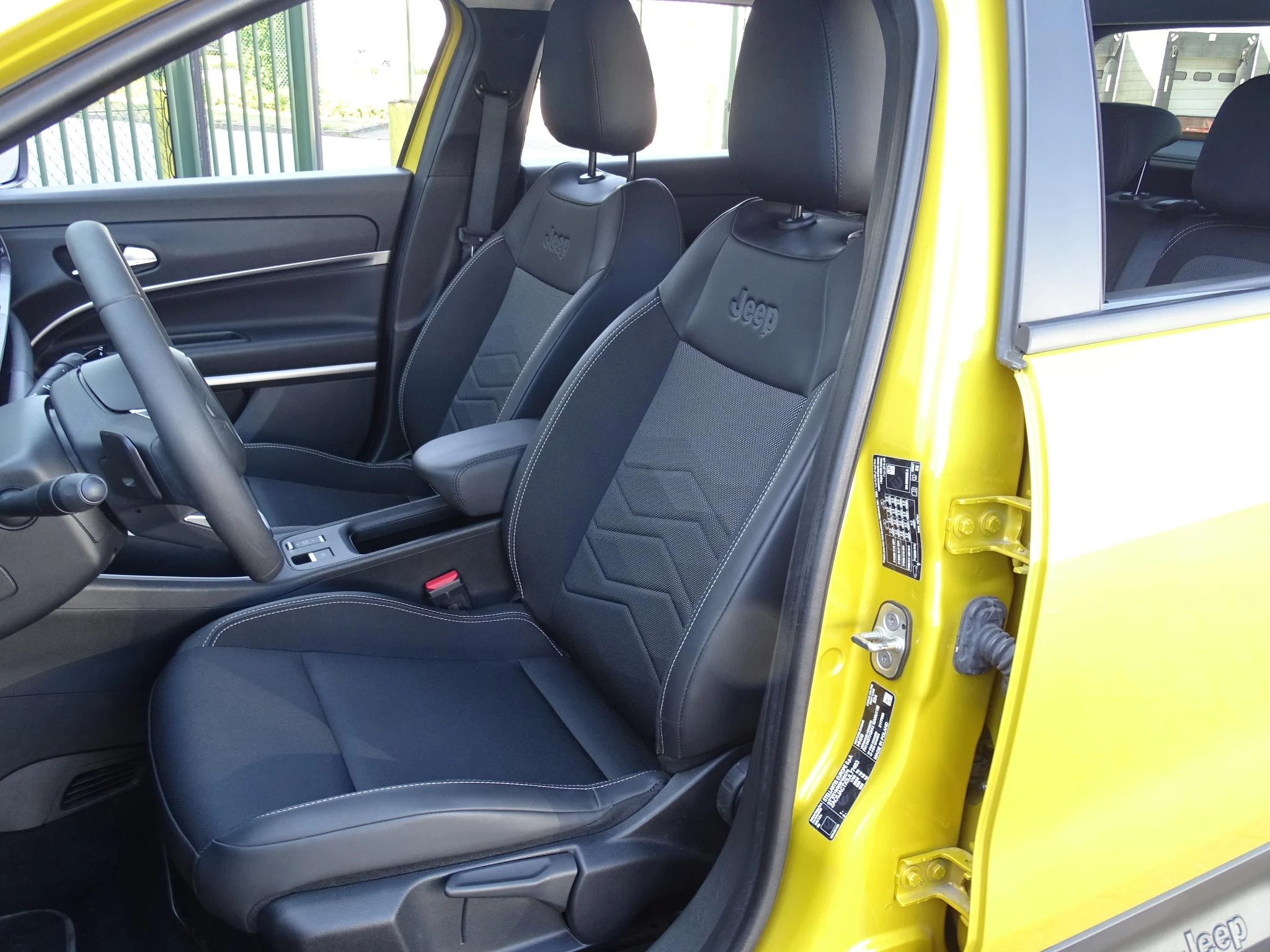 Jeep-Avenger-image-11