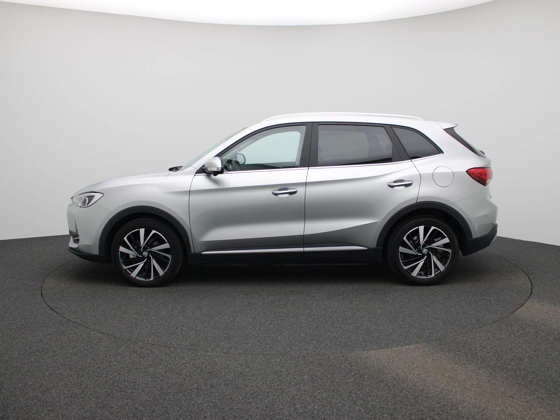 MG-ZS-image-4