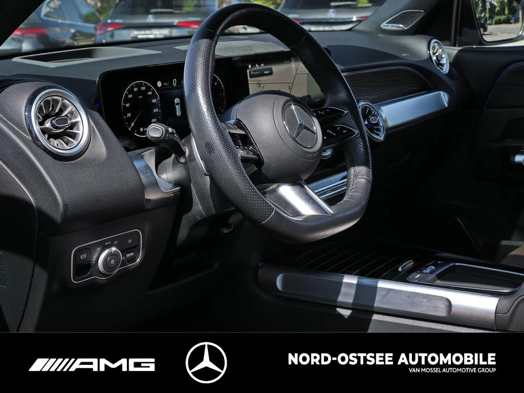 Mercedes-Benz GLB 220 d 4M AMG HUD AHK MULTI PANO STANDHZ 360 AMG Line