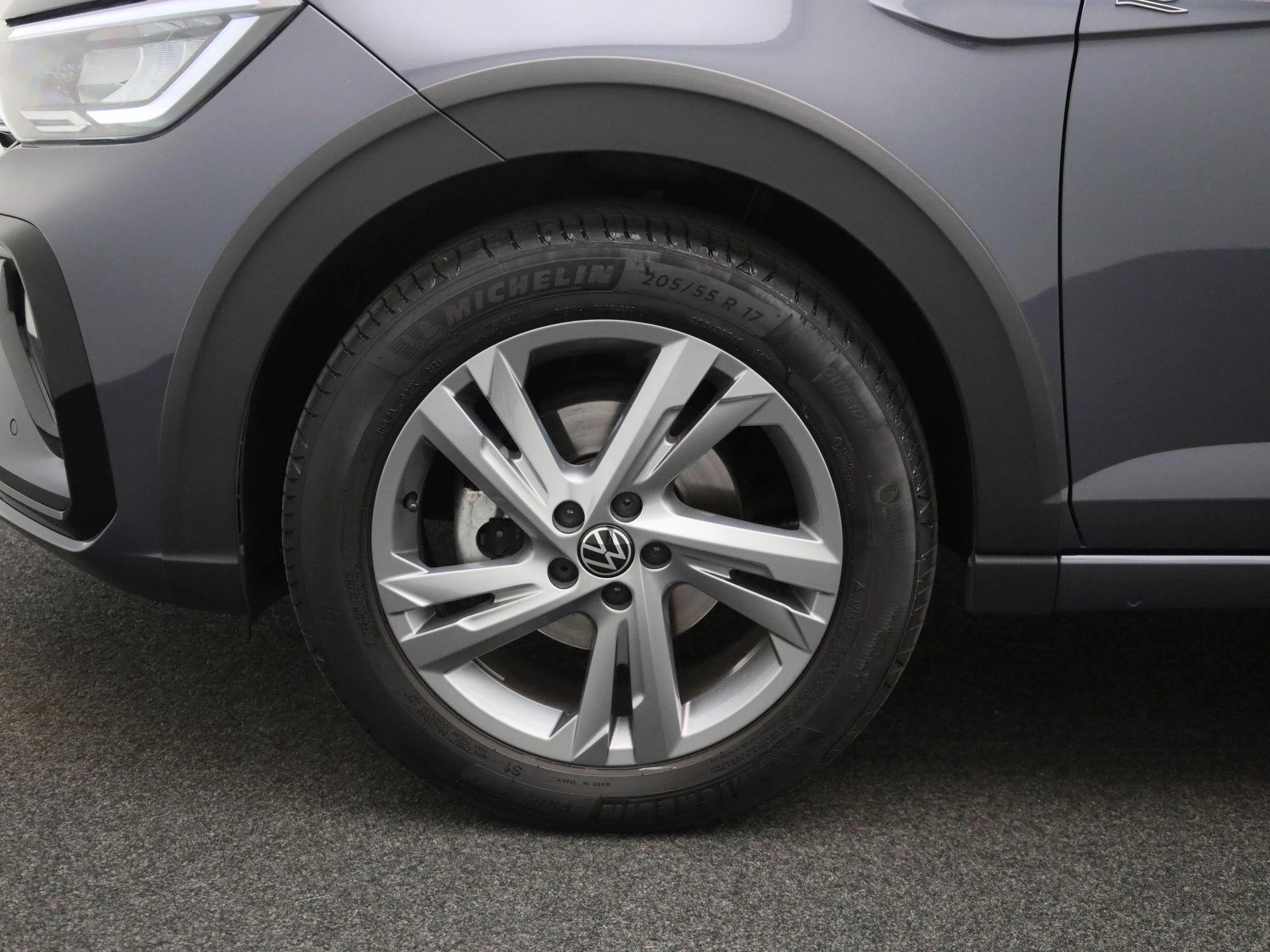 Volkswagen-Taigo-image-14