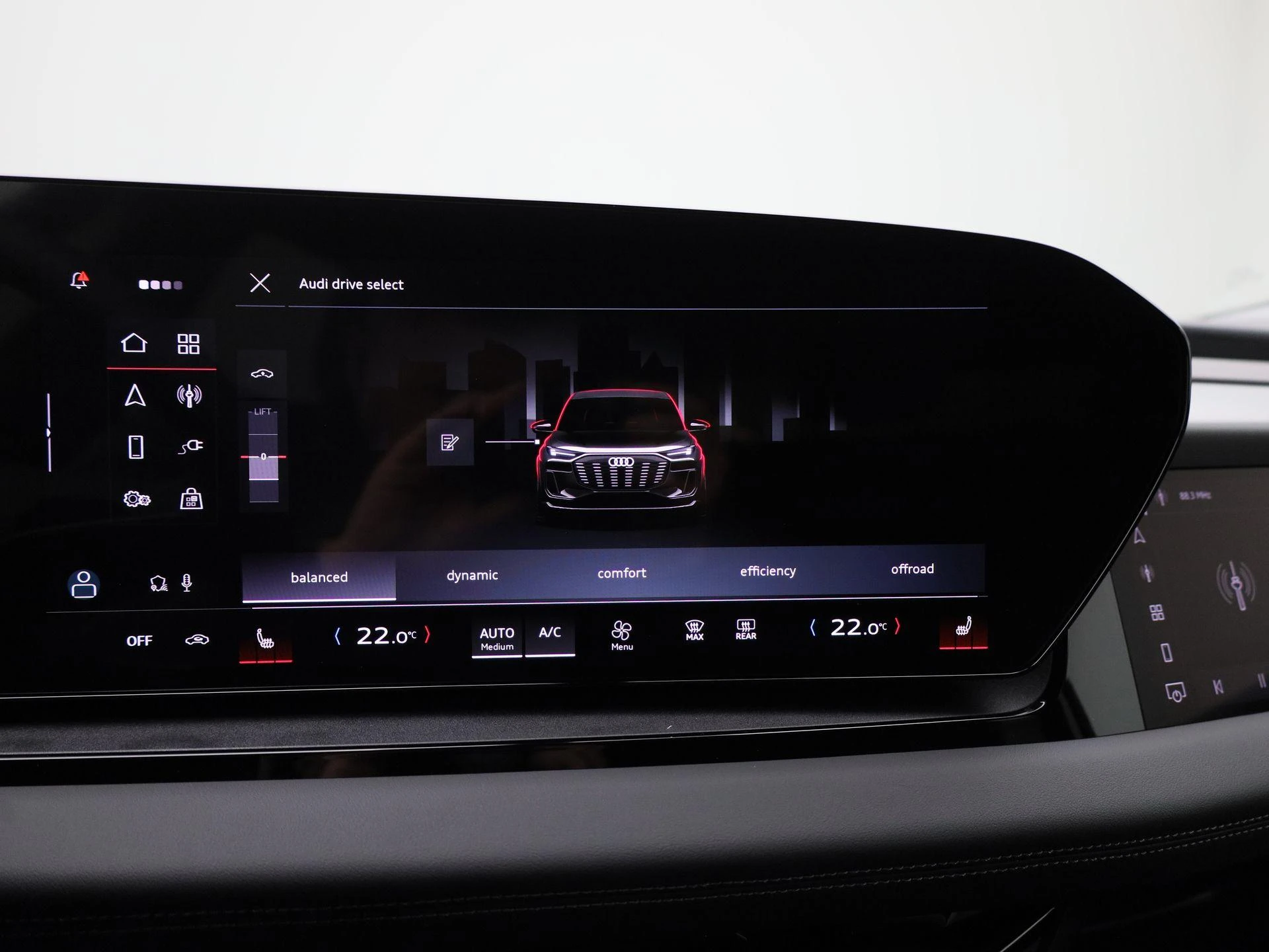 Audi-Q6 e-tron-image-32