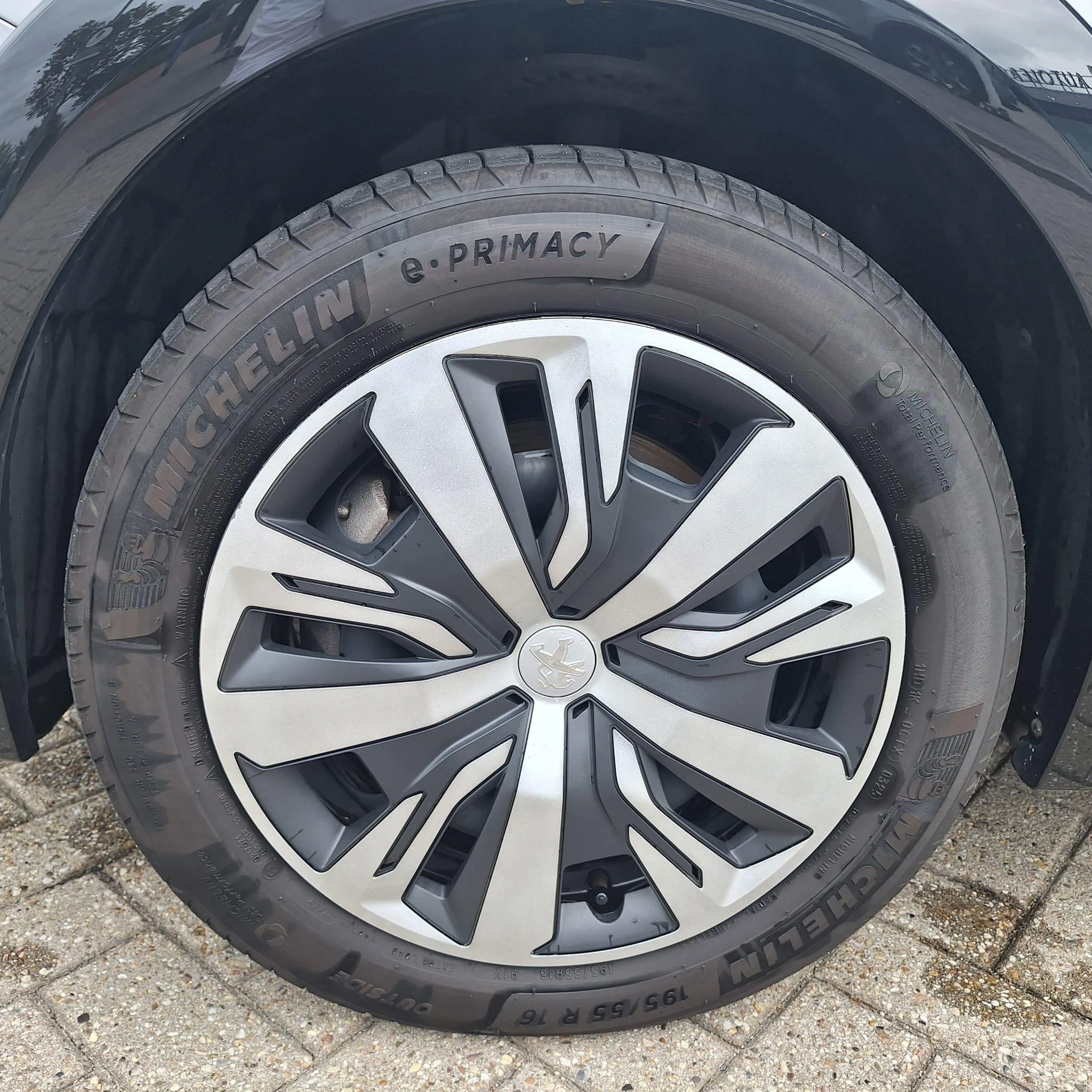 Peugeot e-208 EV Active 50 kWh