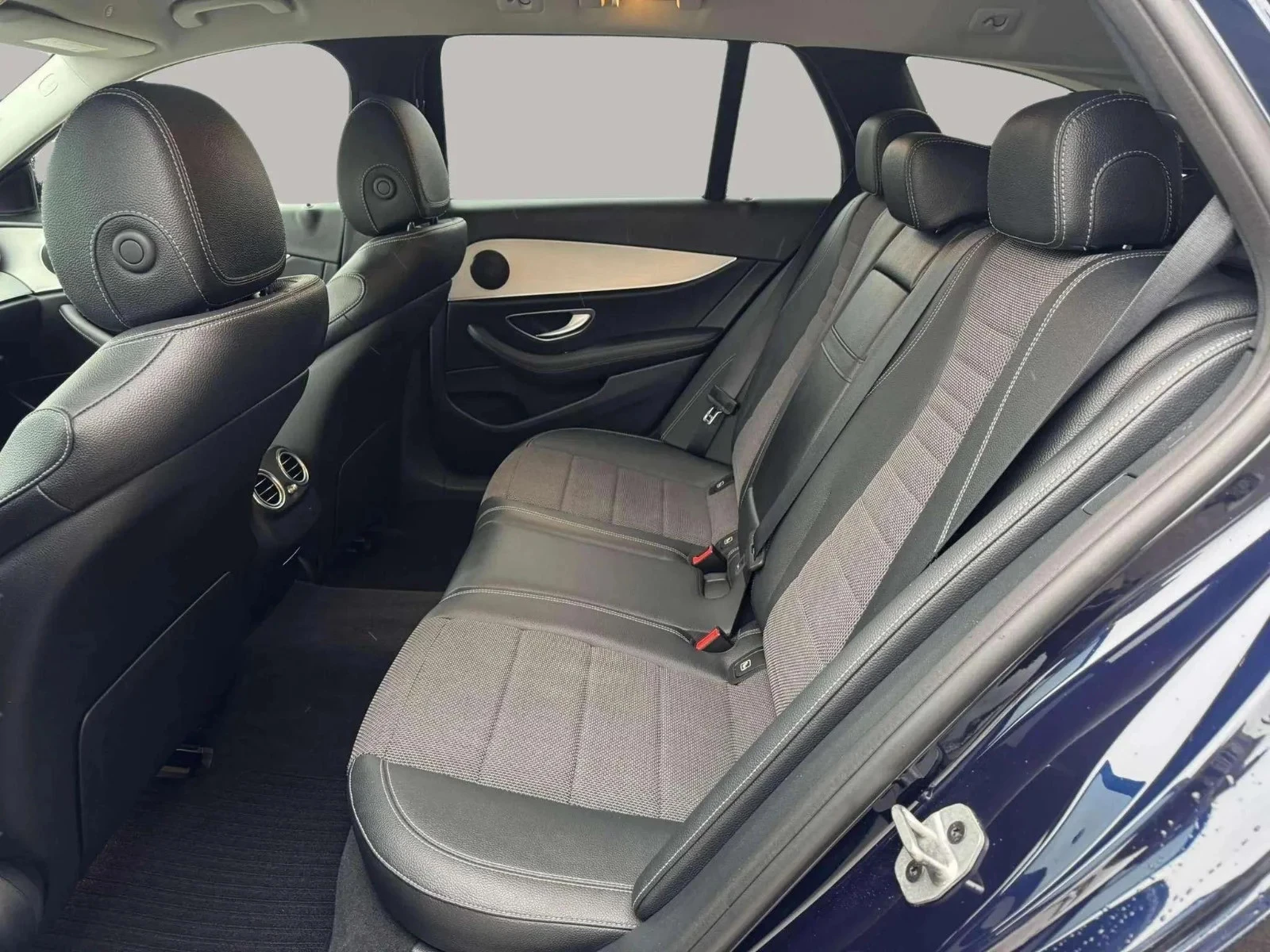 Mercedes-Benz E-Klasse E300 e Advantage stc. aut.