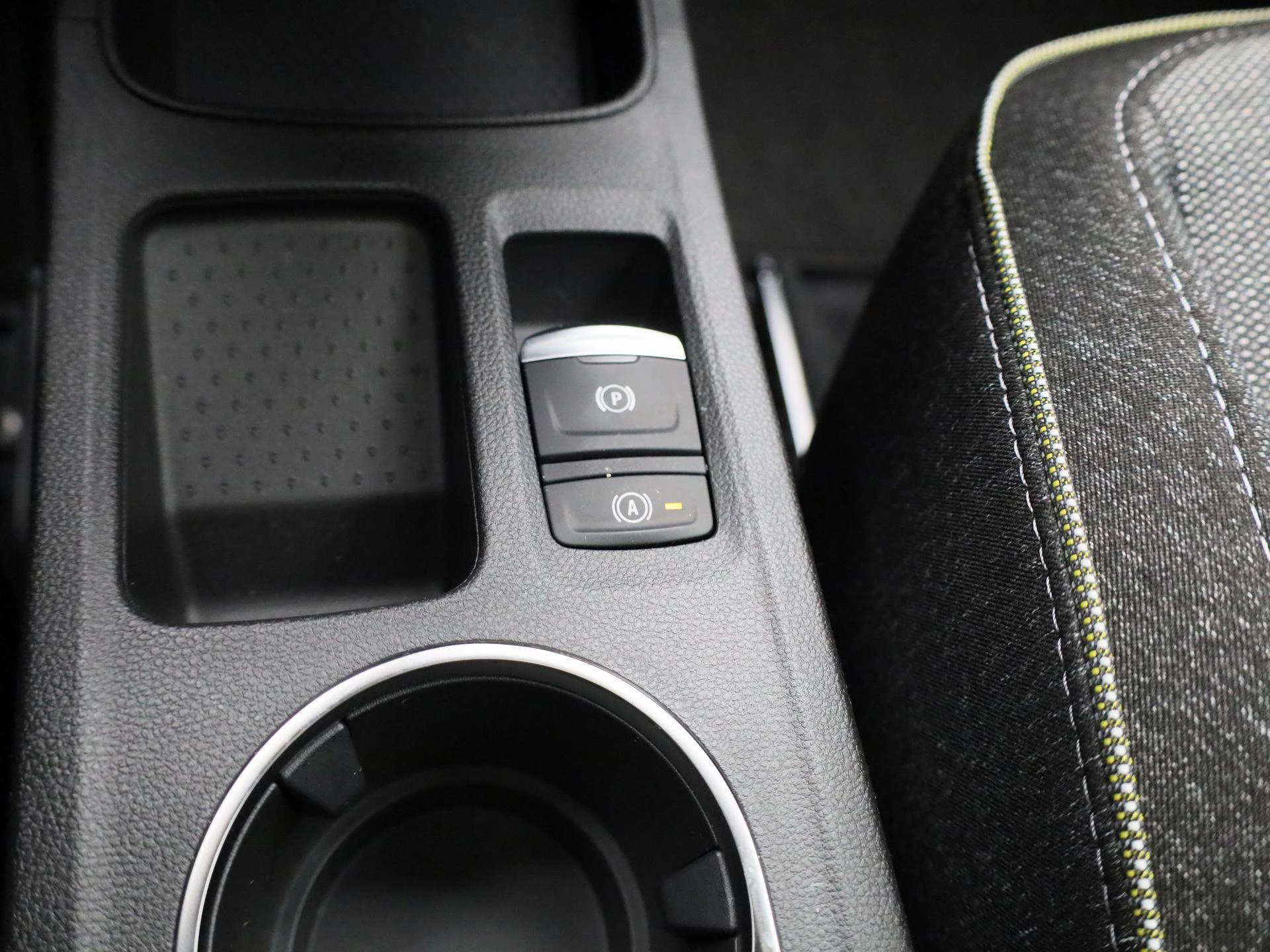 Renault-Captur-image-23