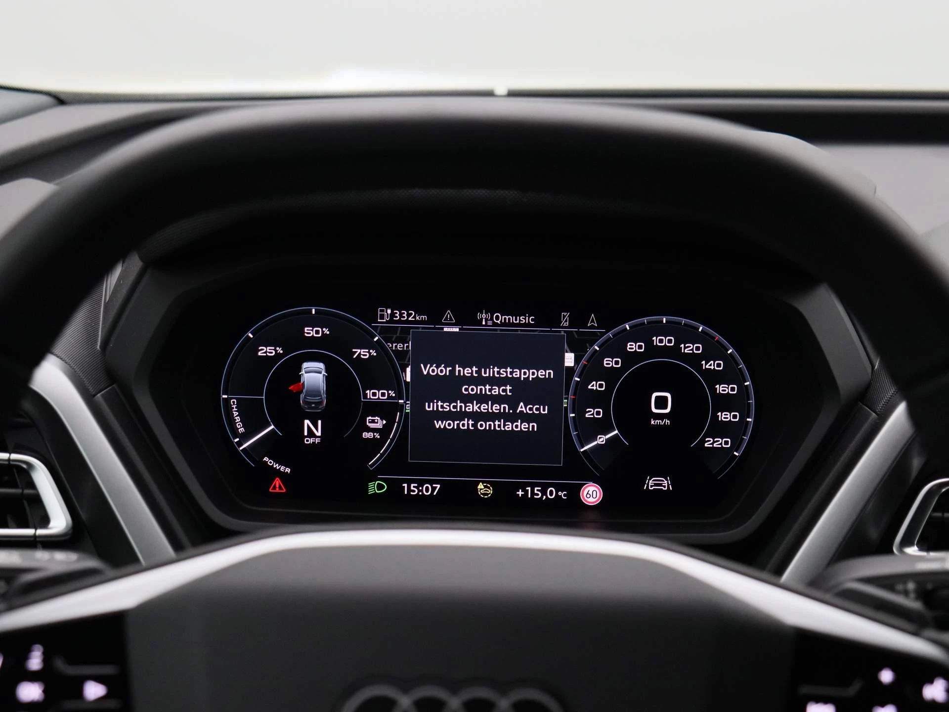 Audi-Q4 e-tron-image-7