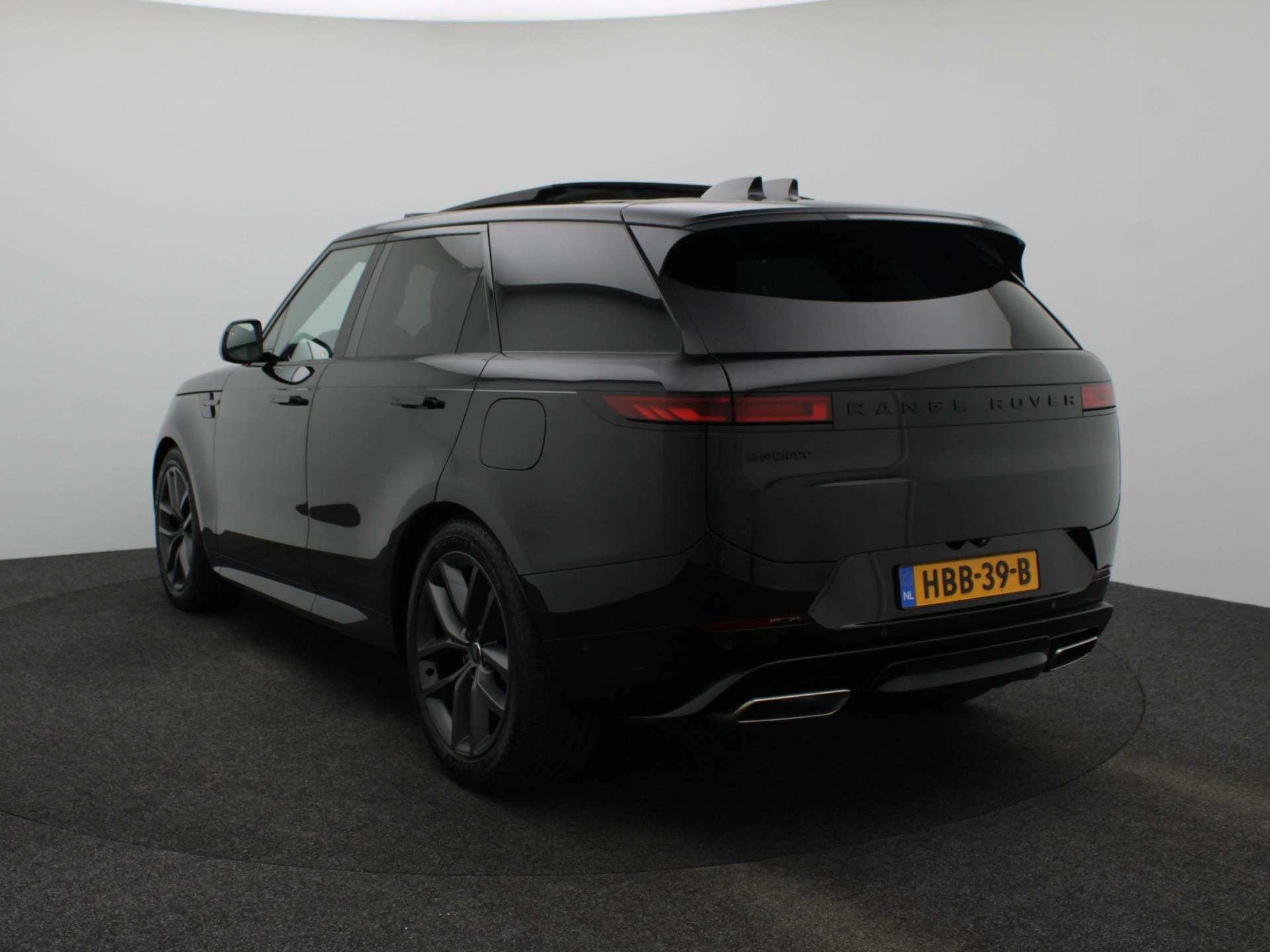 Land Rover-Range Rover Sport-image-1