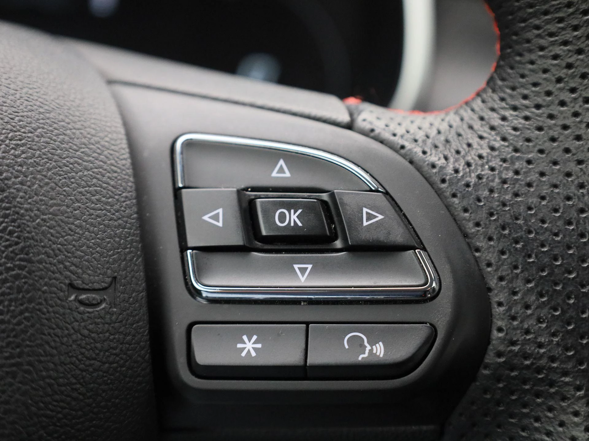 MG-ZS EV-image-27