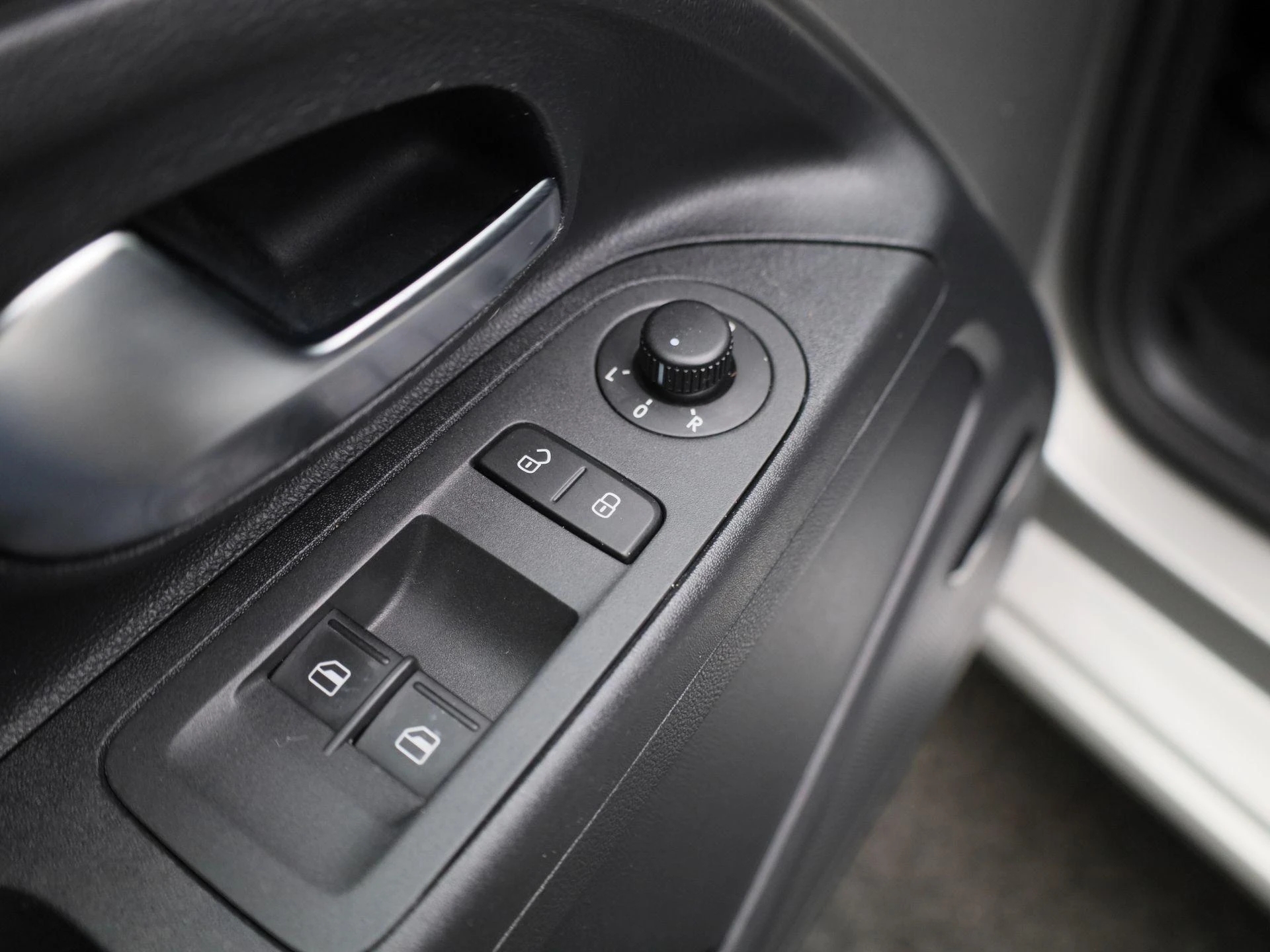 SEAT-Mii-image-22