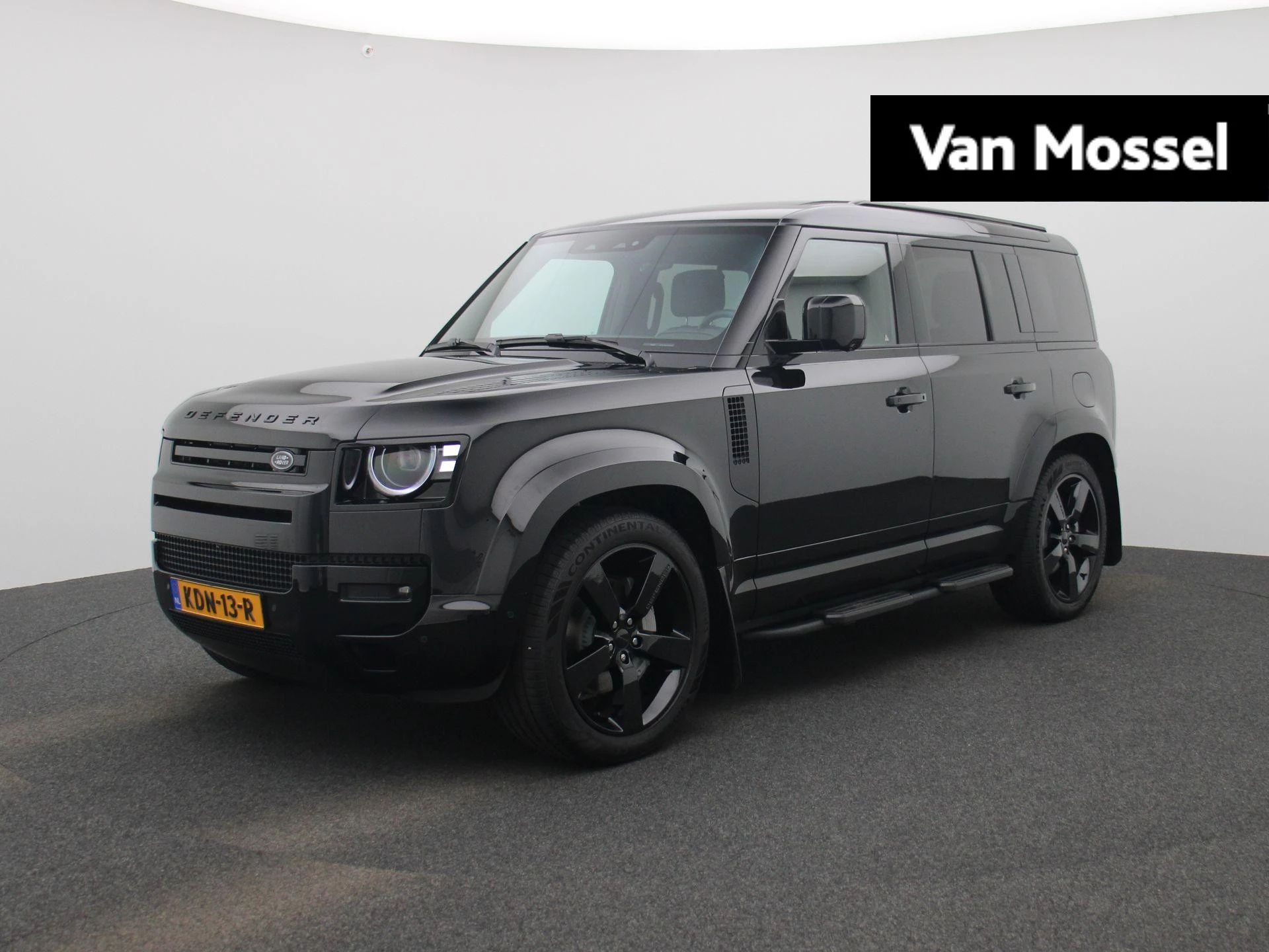 Land Rover-Defender-image-0