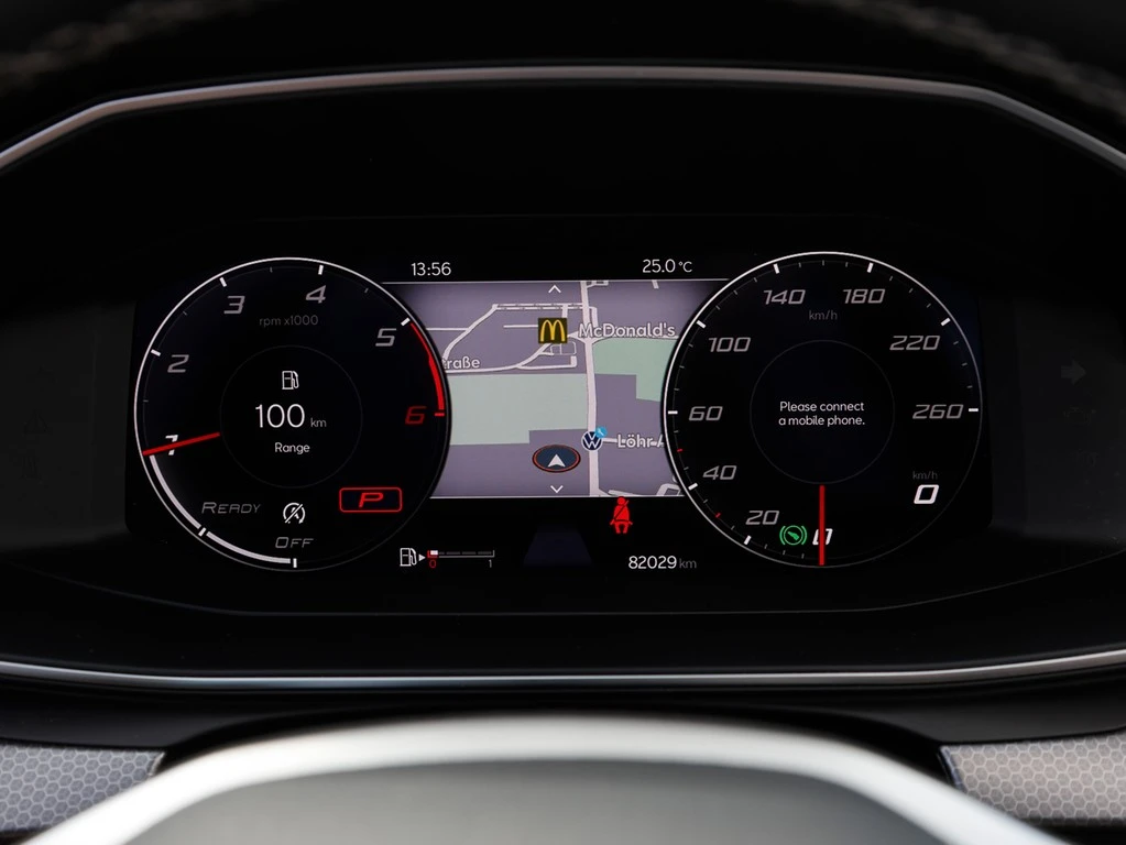 SEAT-Leon-image-13