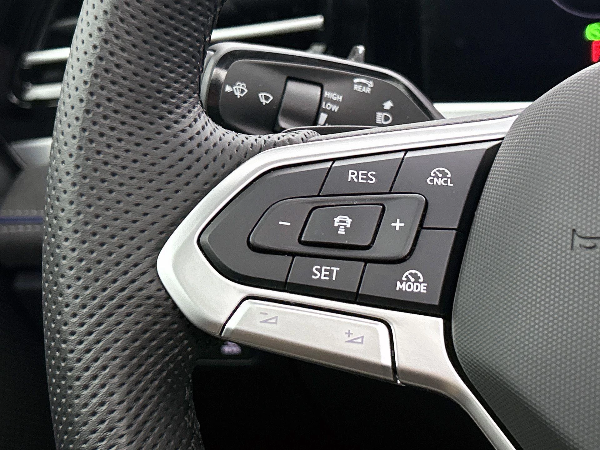 Volkswagen Passat Variant 1.5 eTSI Business