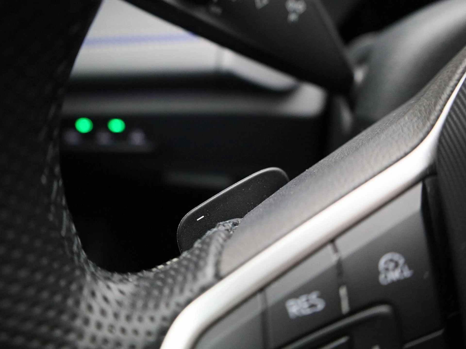 Volkswagen Tiguan 1.5 eHybrid R-Line Edition 204 PK|