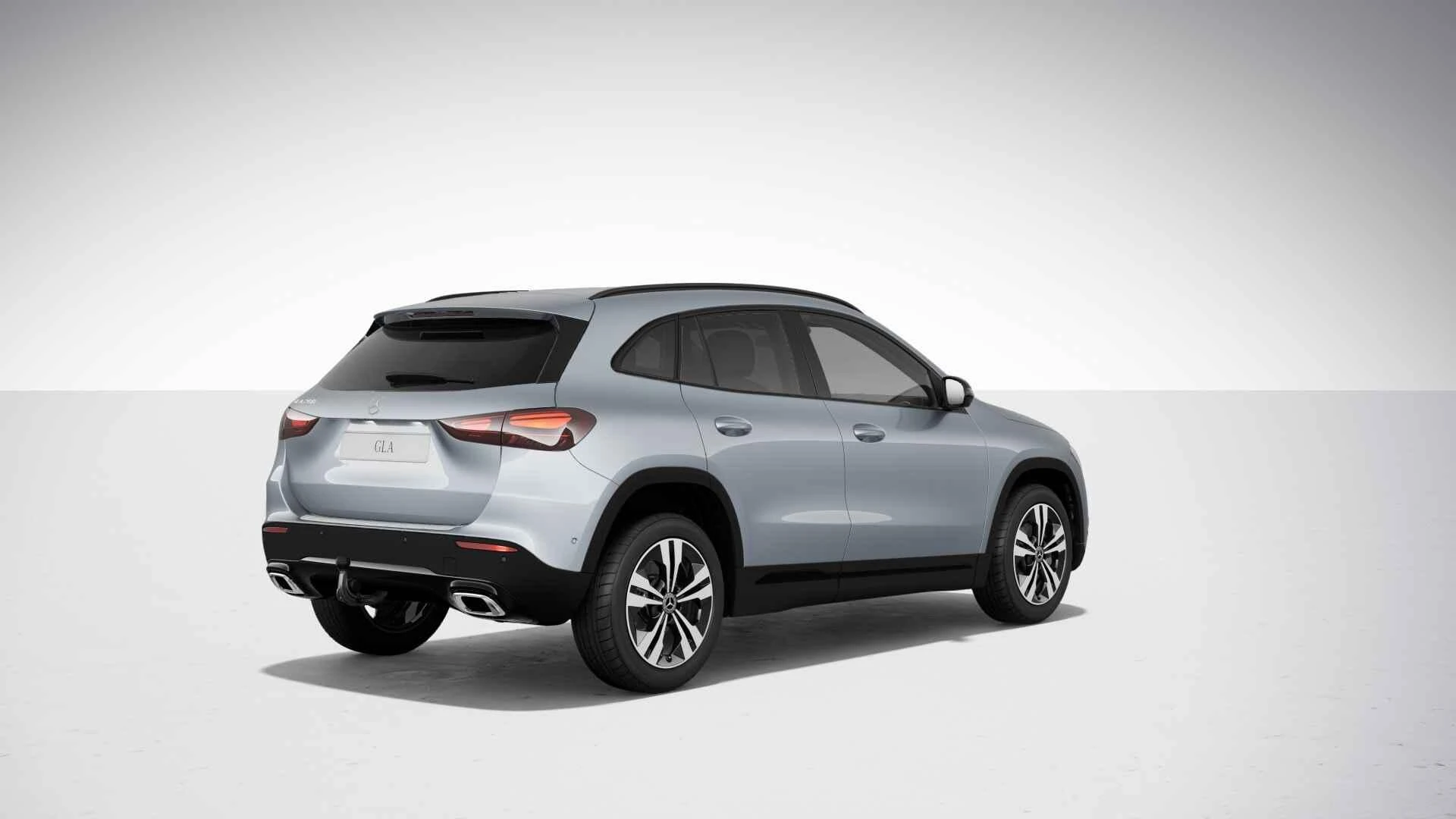 Mercedes-Benz-GLA-image-3