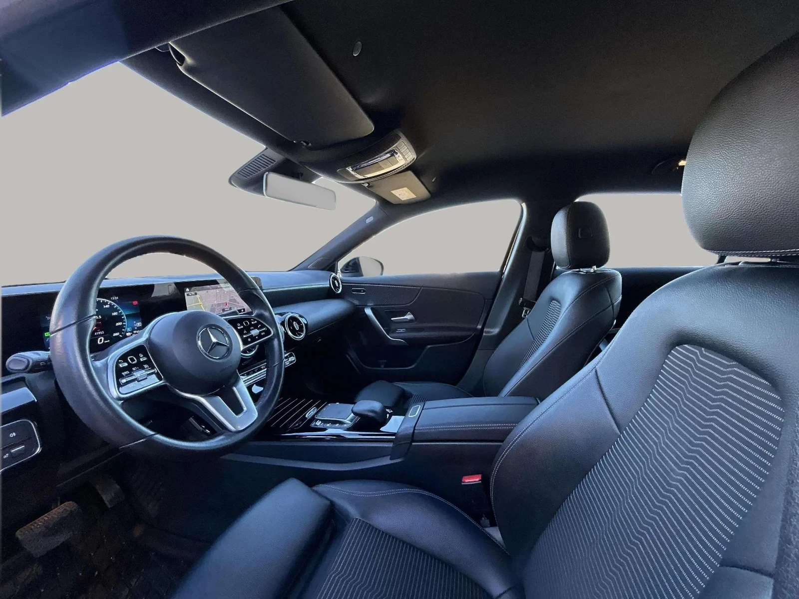 Mercedes-Benz-A-Klasse-image-9