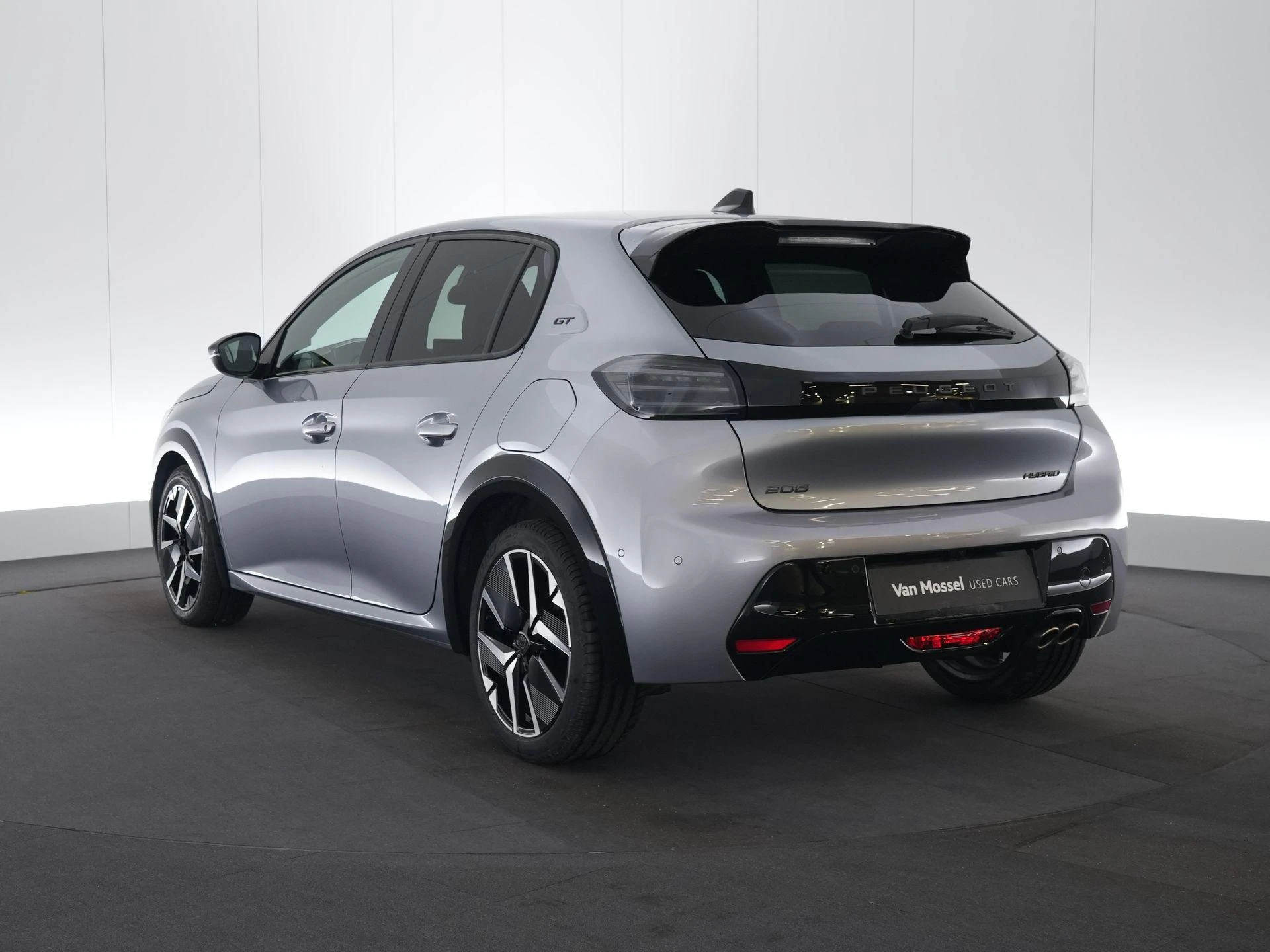 Peugeot-208-image-1