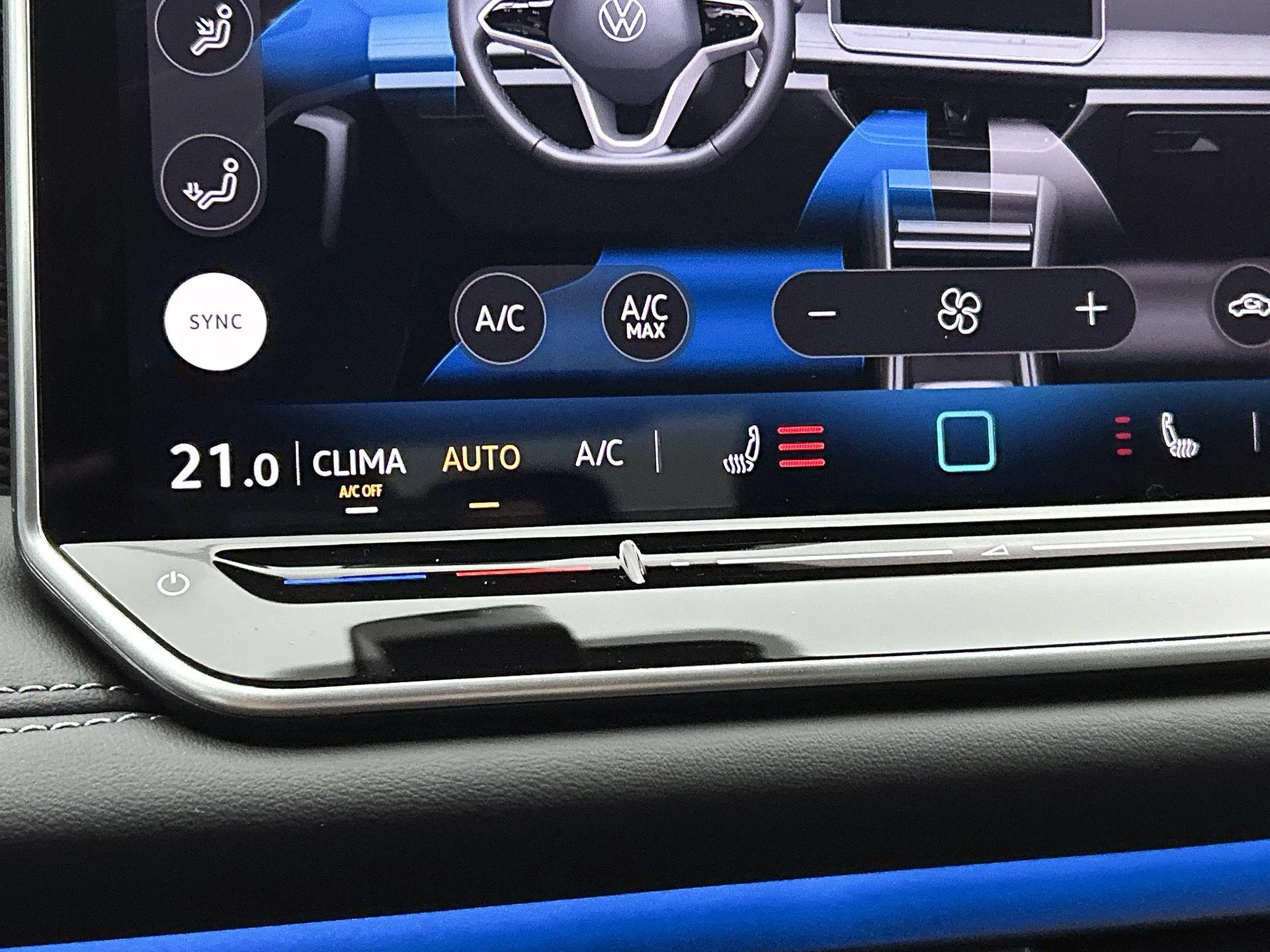 Volkswagen-Tiguan-image-7