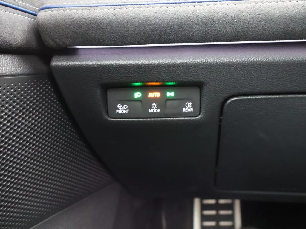 Volkswagen-Passat-image-27