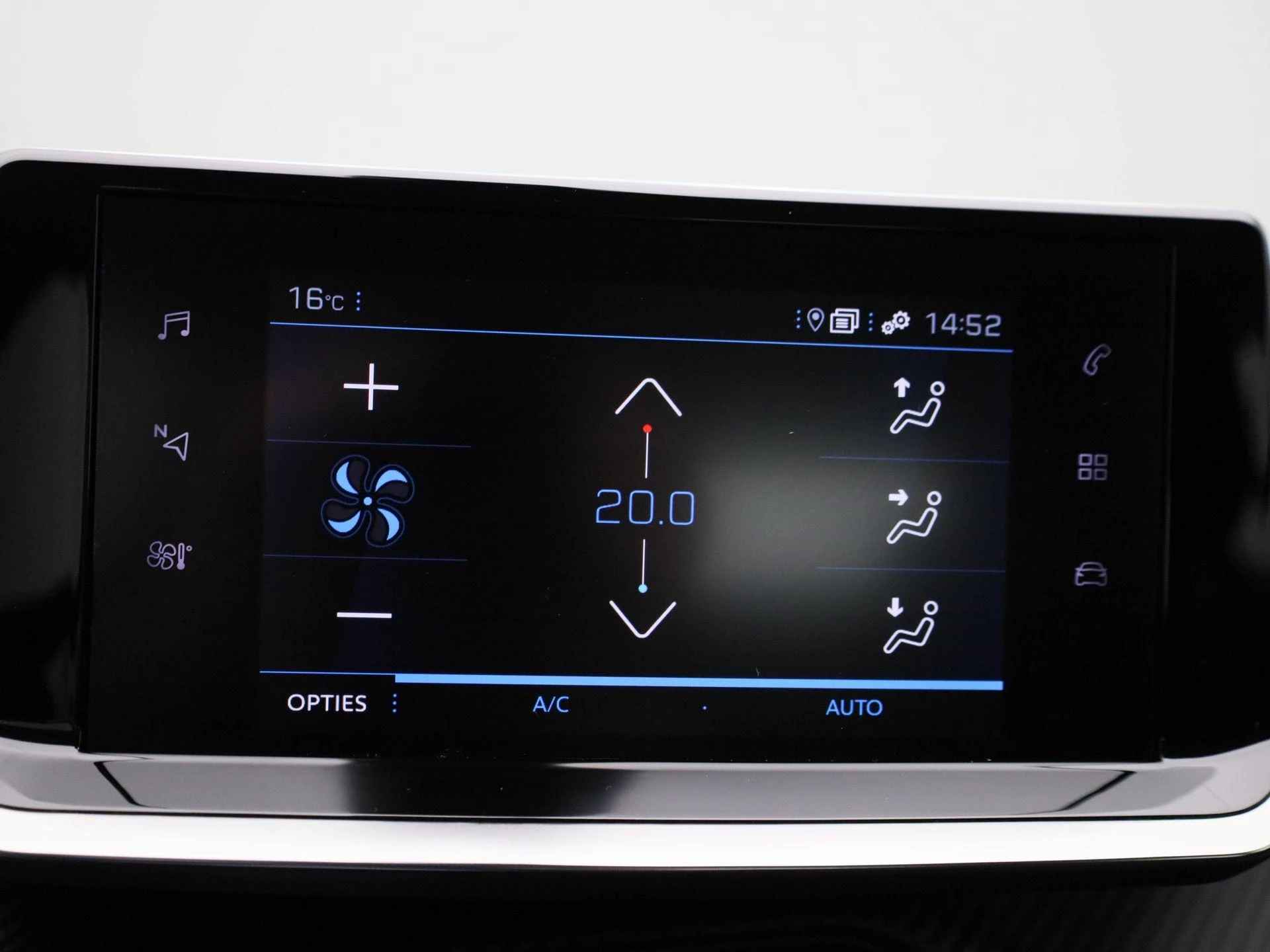 Peugeot-2008-image-19