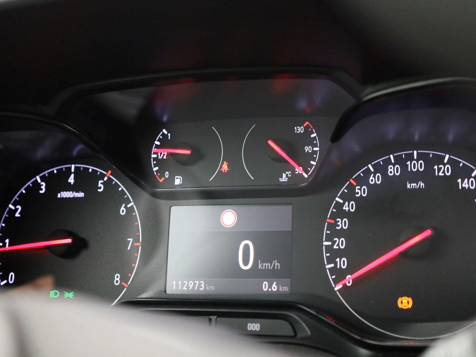 Opel-Combo Life-image-25