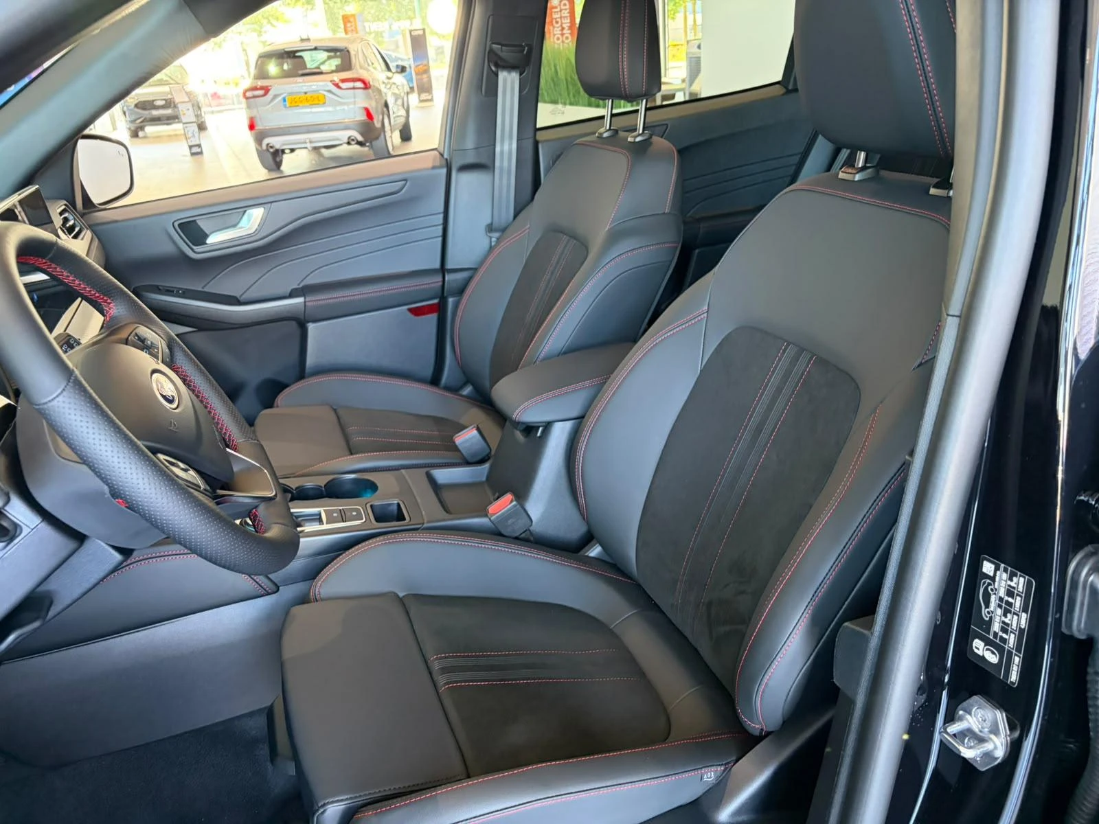 Ford-Kuga-image-8
