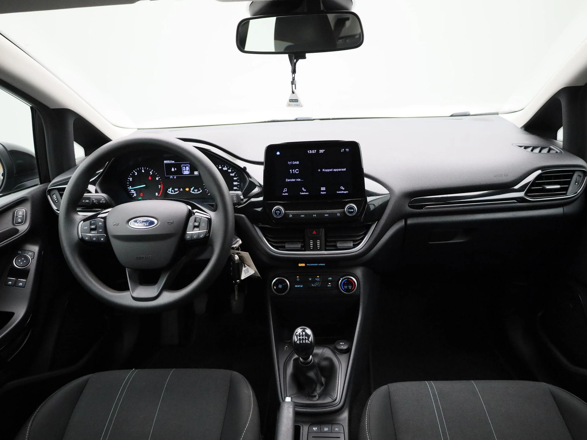 Ford-Fiesta-image-28
