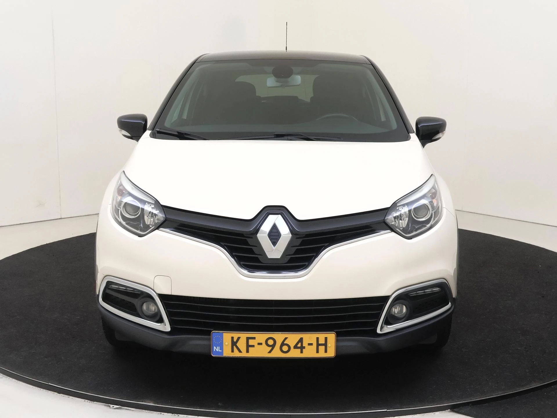 Renault-Captur-image-5